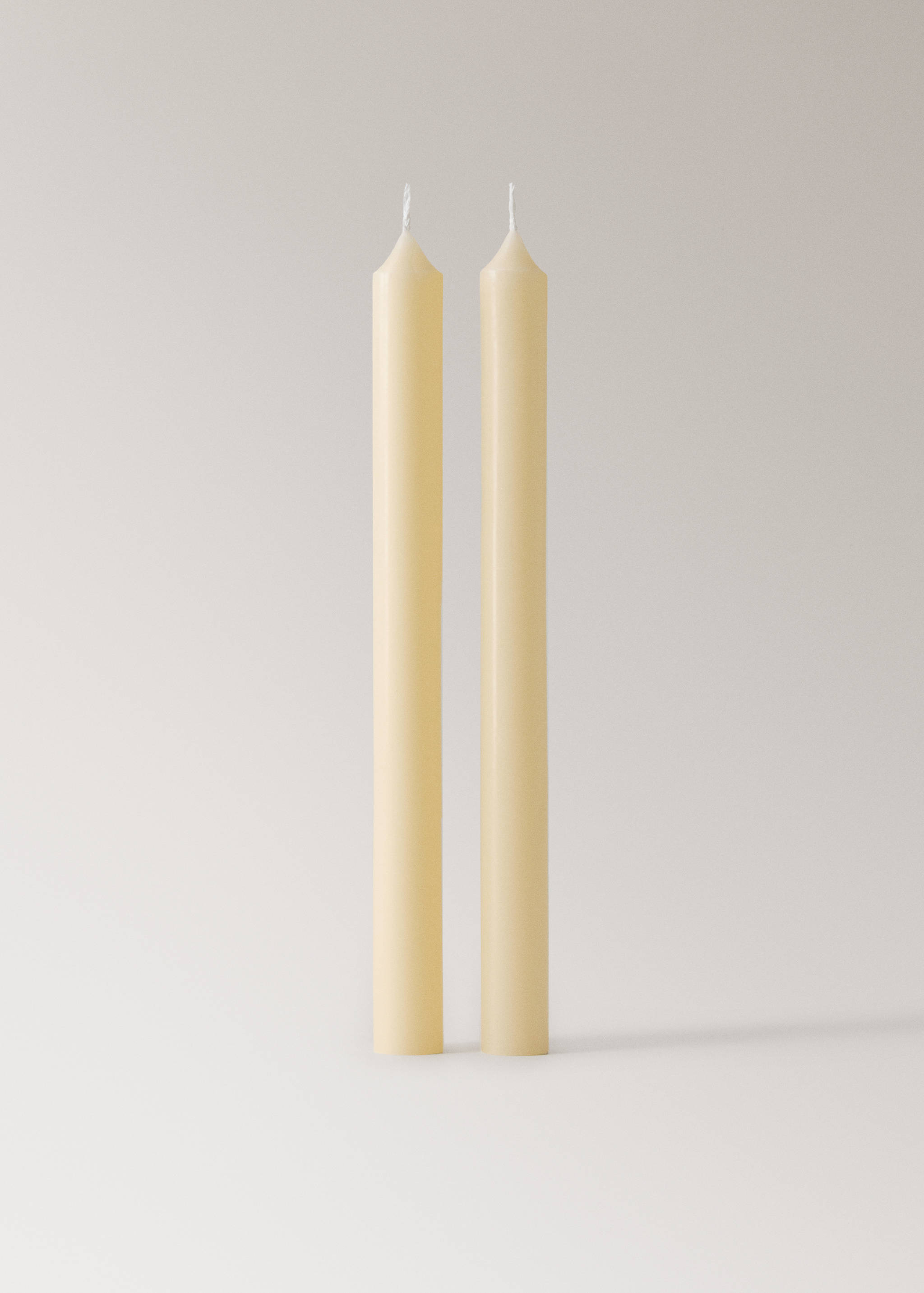 Long decorative candles - Article without model