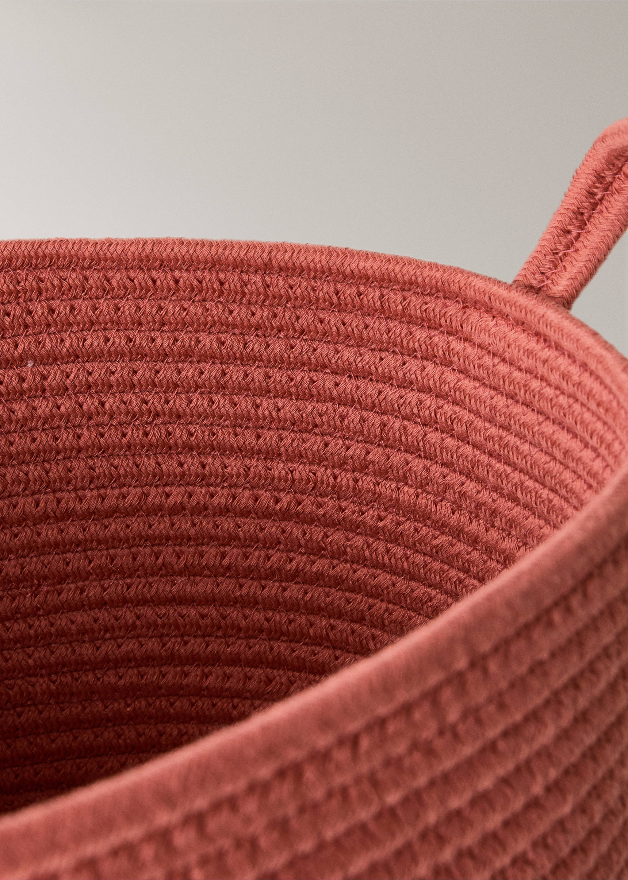 Large children's cotton basket with handles - Details of the article 3, Coral Red. Ref: 17014785-00.