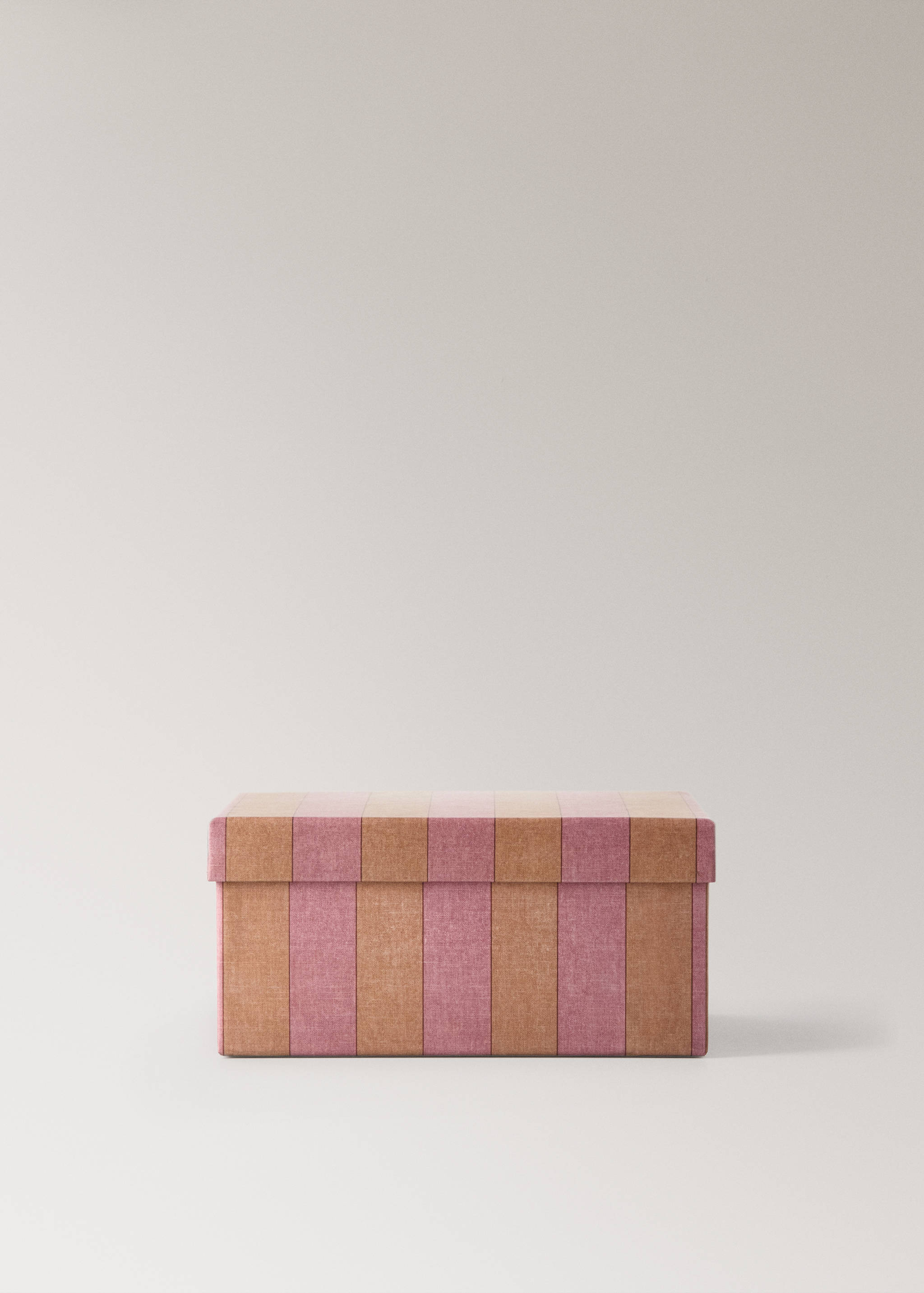 Small children’s box with print - Article without model