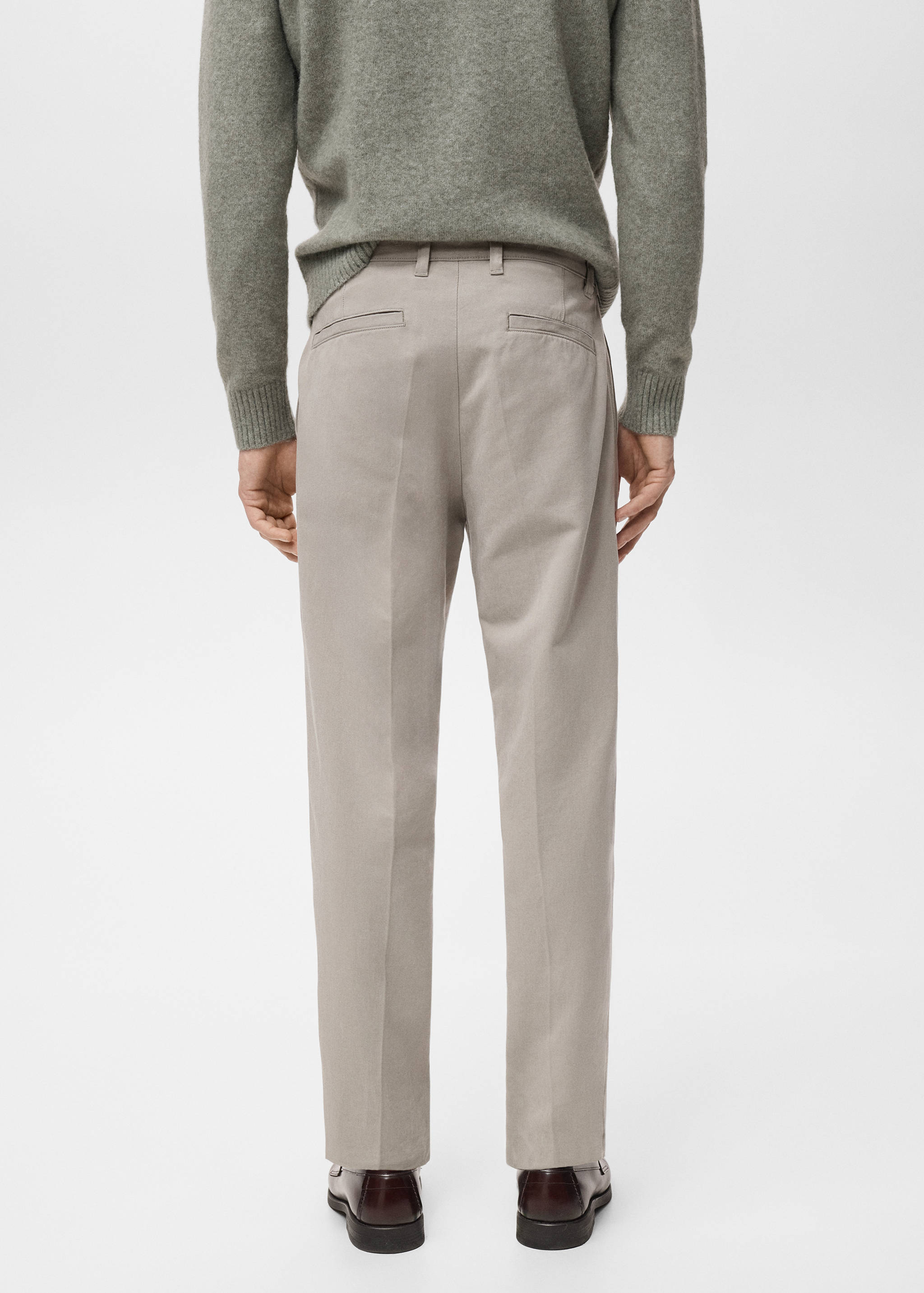 Cotton and lyocell straight-leg pleated pants - Reverse of the article