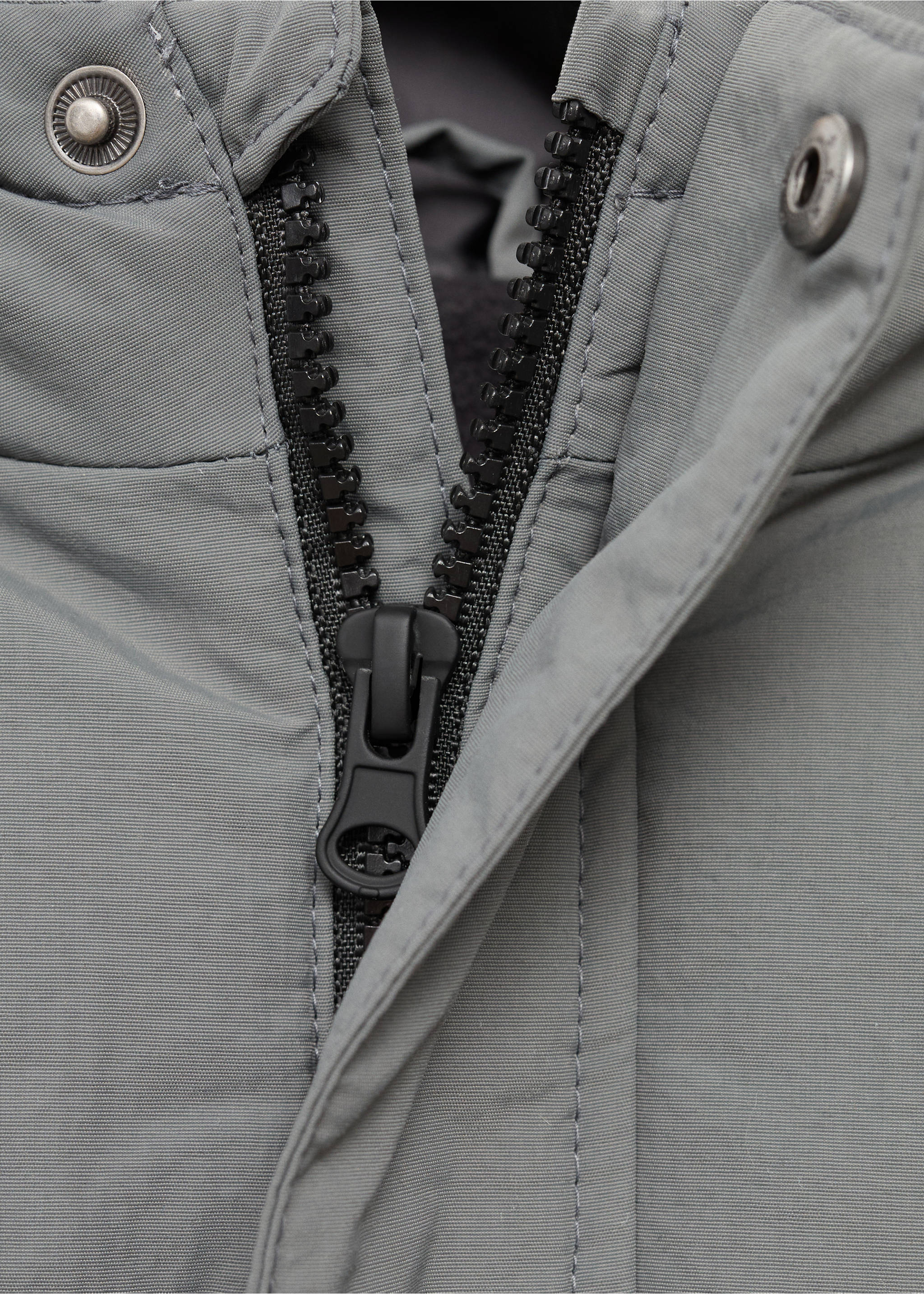 Hood puffer coat - Details of the article 8, Dark Grey. Ref: 17015143-00.