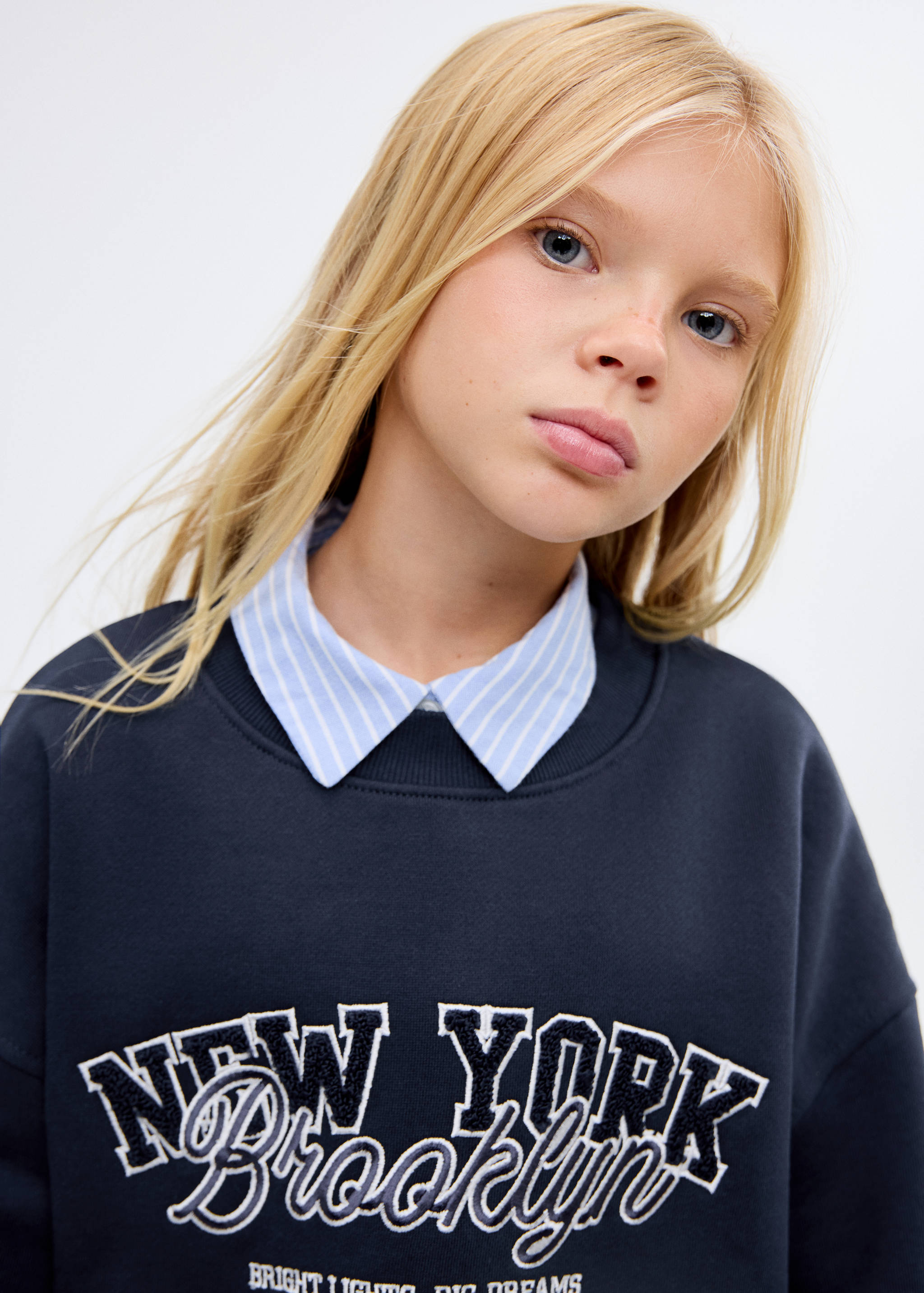 Besticktes Baumwoll-Sweatshirt - Detail des Artikels 1