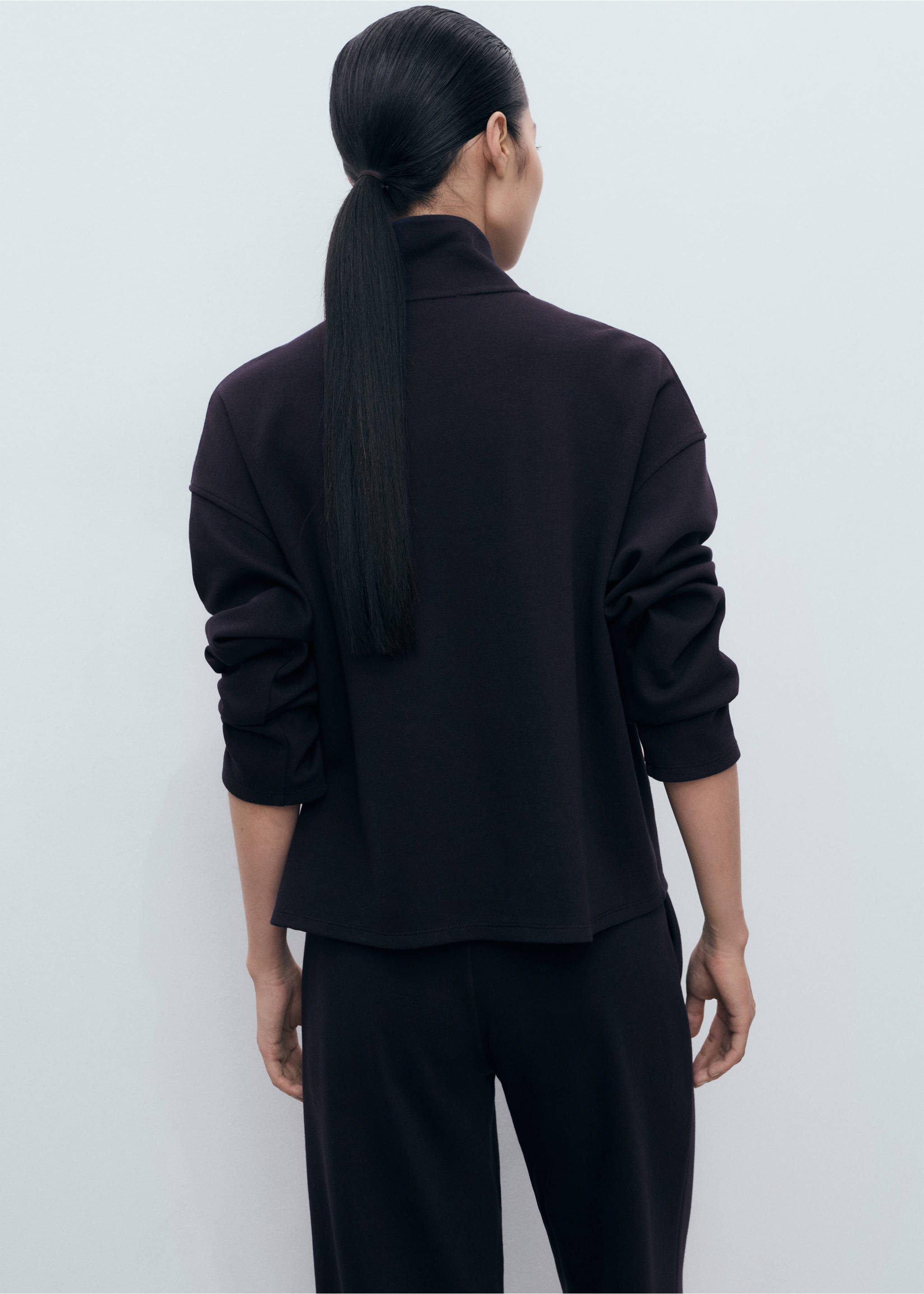 Turtleneck sweatshirt with zip - Reverse of the article, Navy. Ref: 17015171-00.