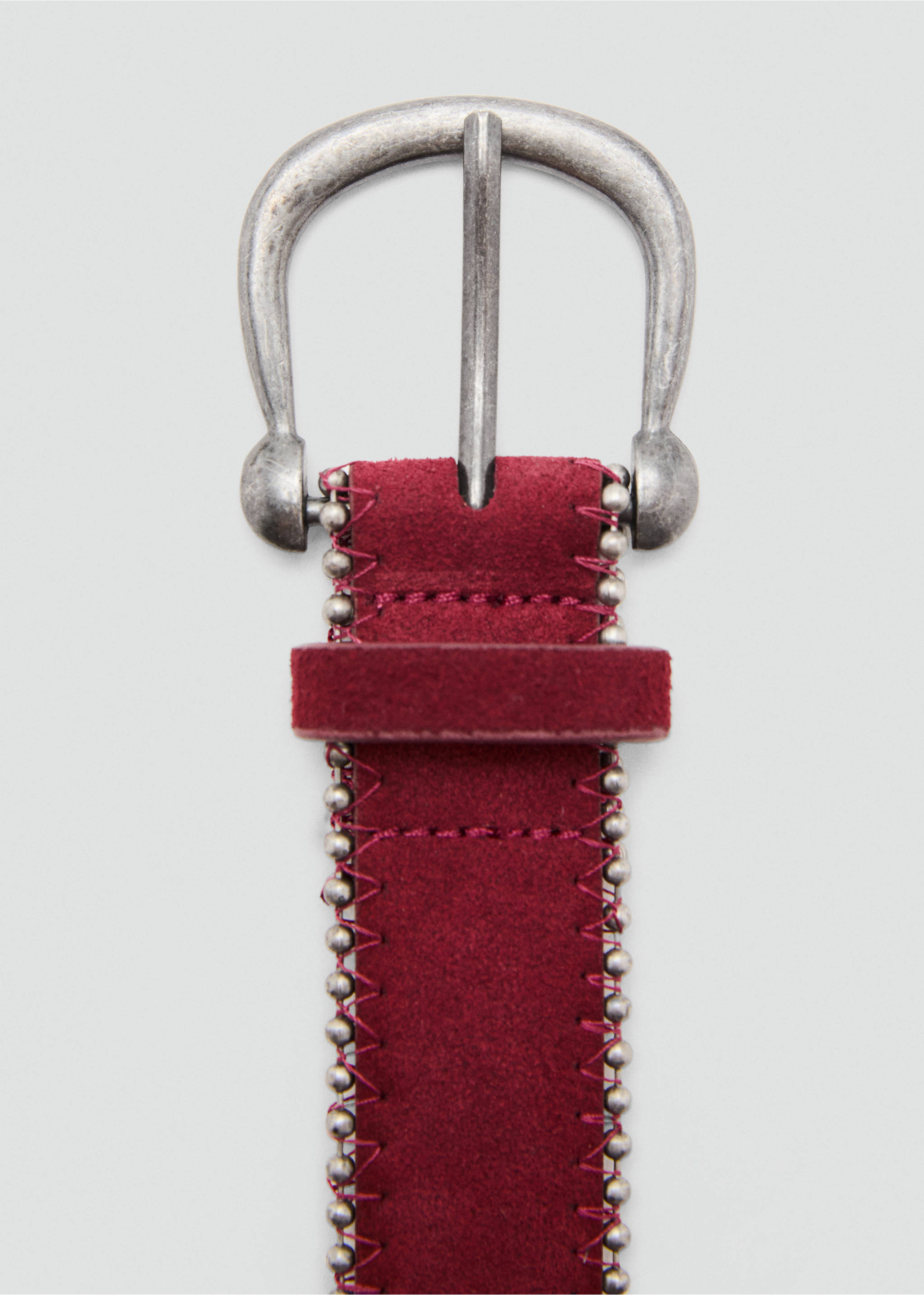 Замшевый ремень с металлическими шариками - Деталь изделия 1, Бургундия. Ref: 17015173-00.