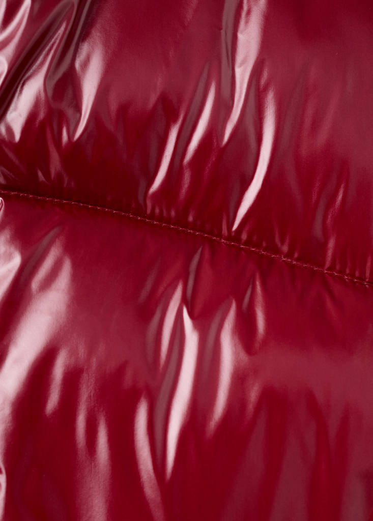 Shiny quilted anorak — Burgundy