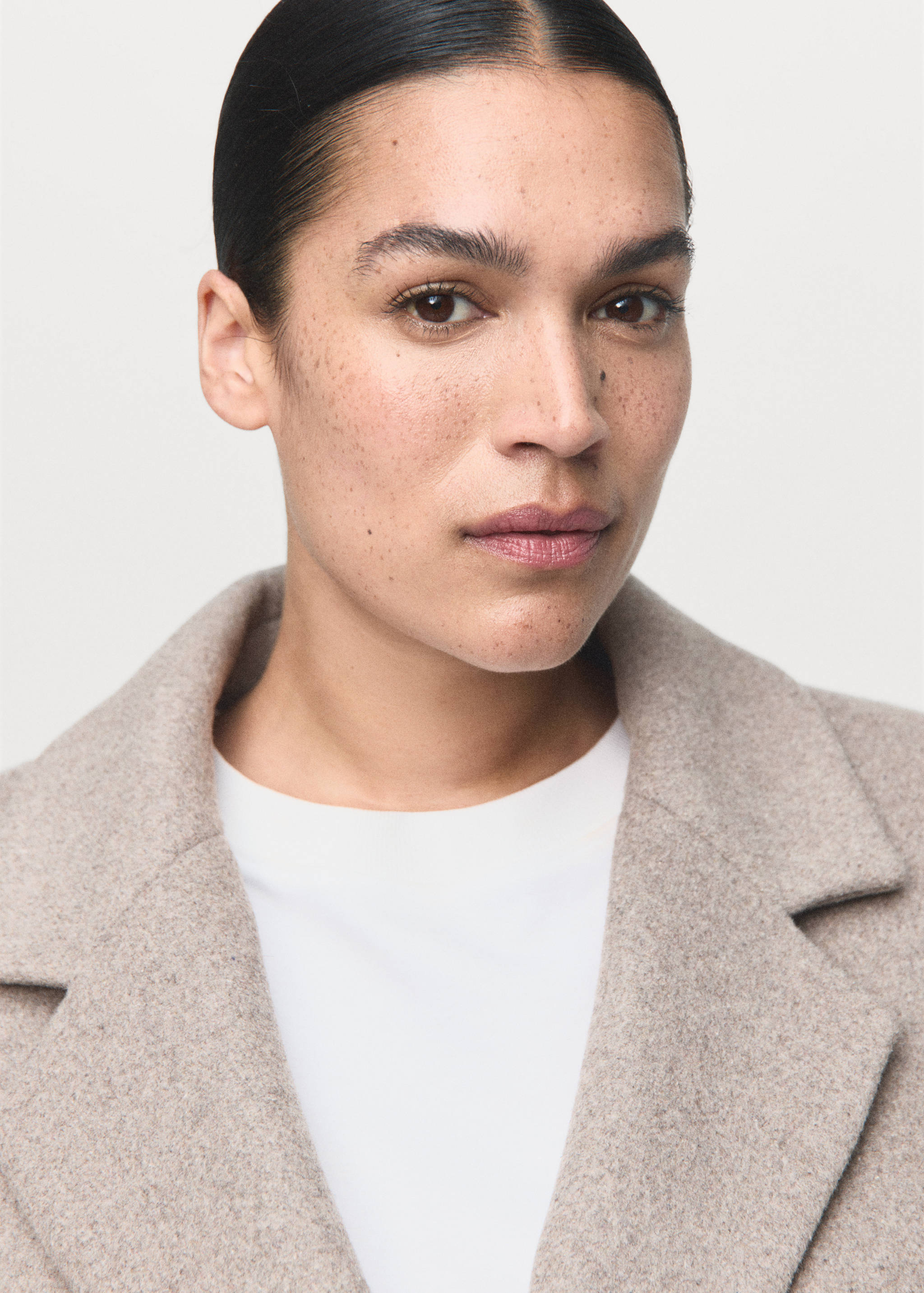 Структурирана вълнено палто с двуредно закопчаване - Данни за артикула 4