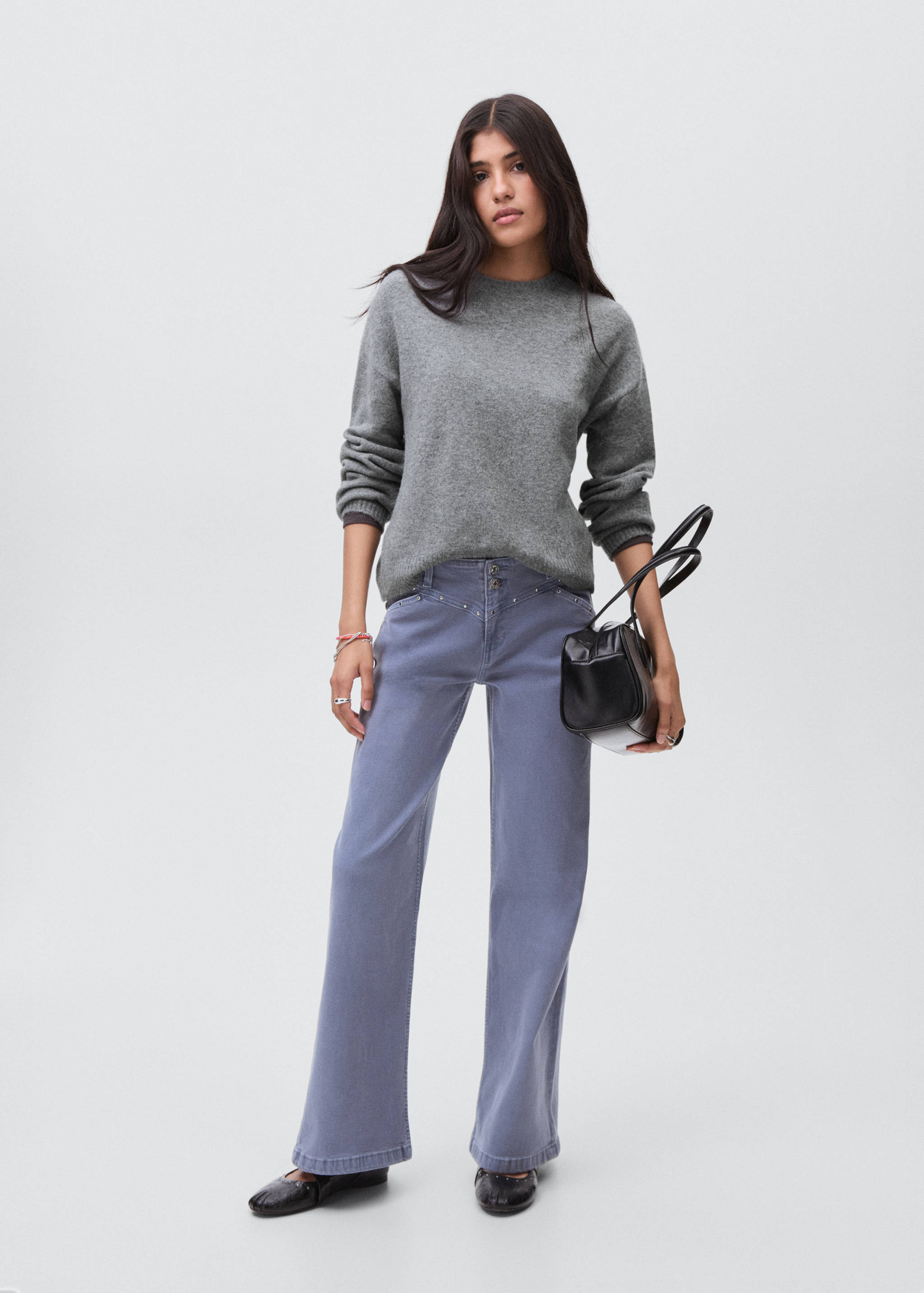 Knit sweater - General plane