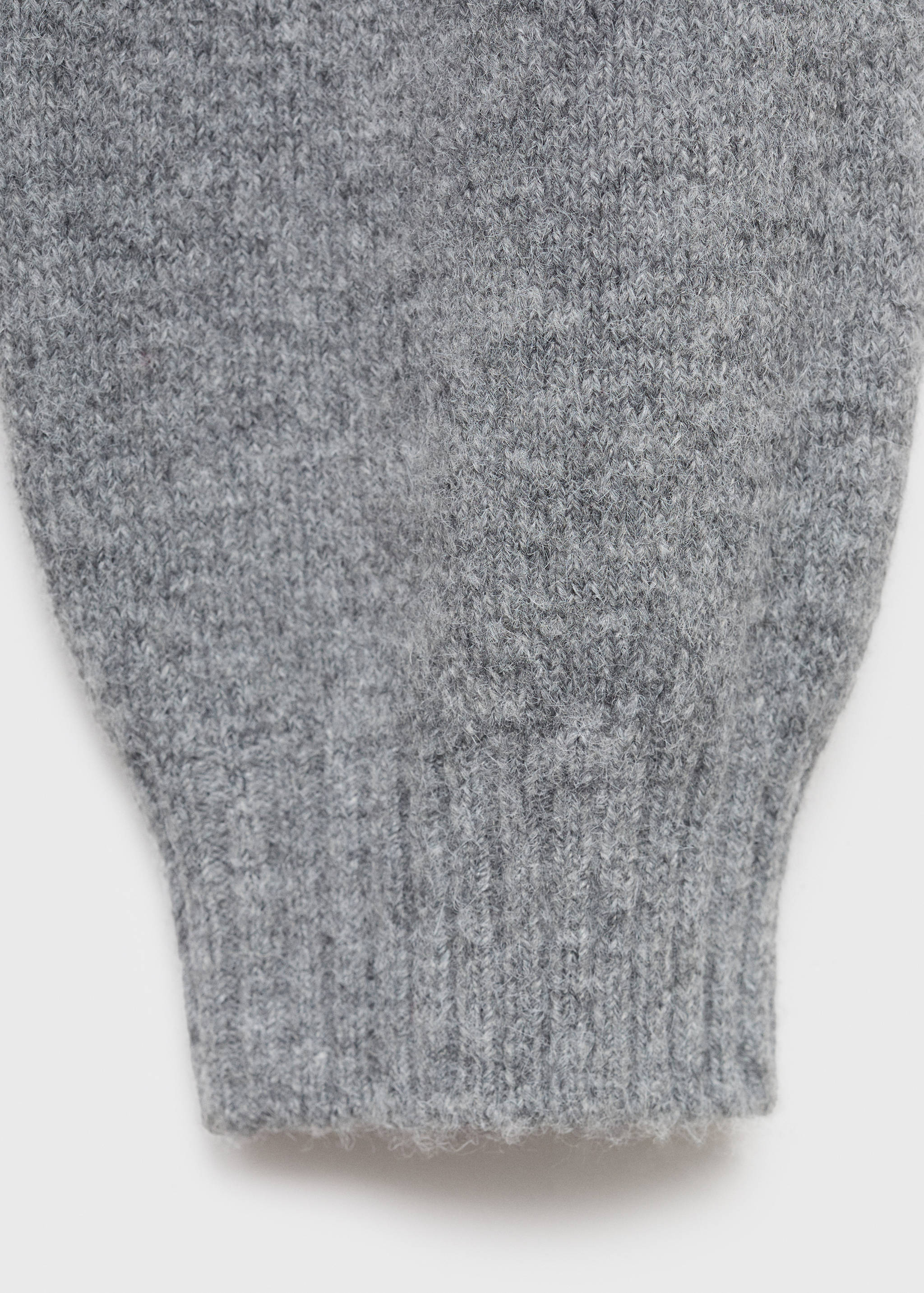 Knit sweater - Details of the article 0
