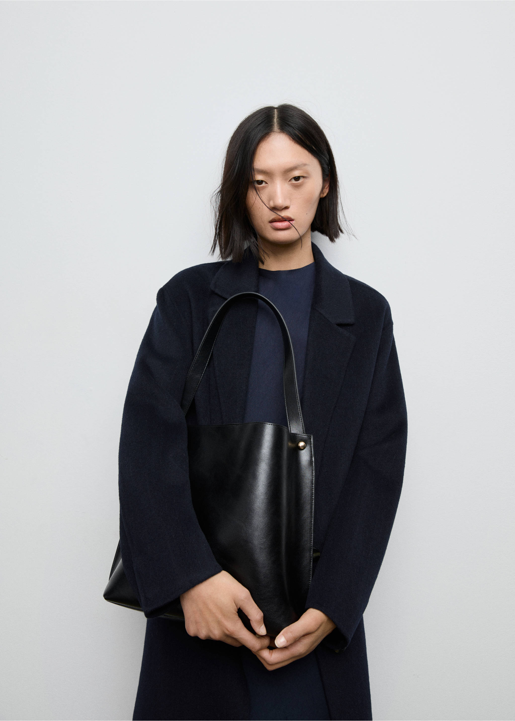 Long wool coat - Medium plane, Dark Navy. Ref: 17015799-00.