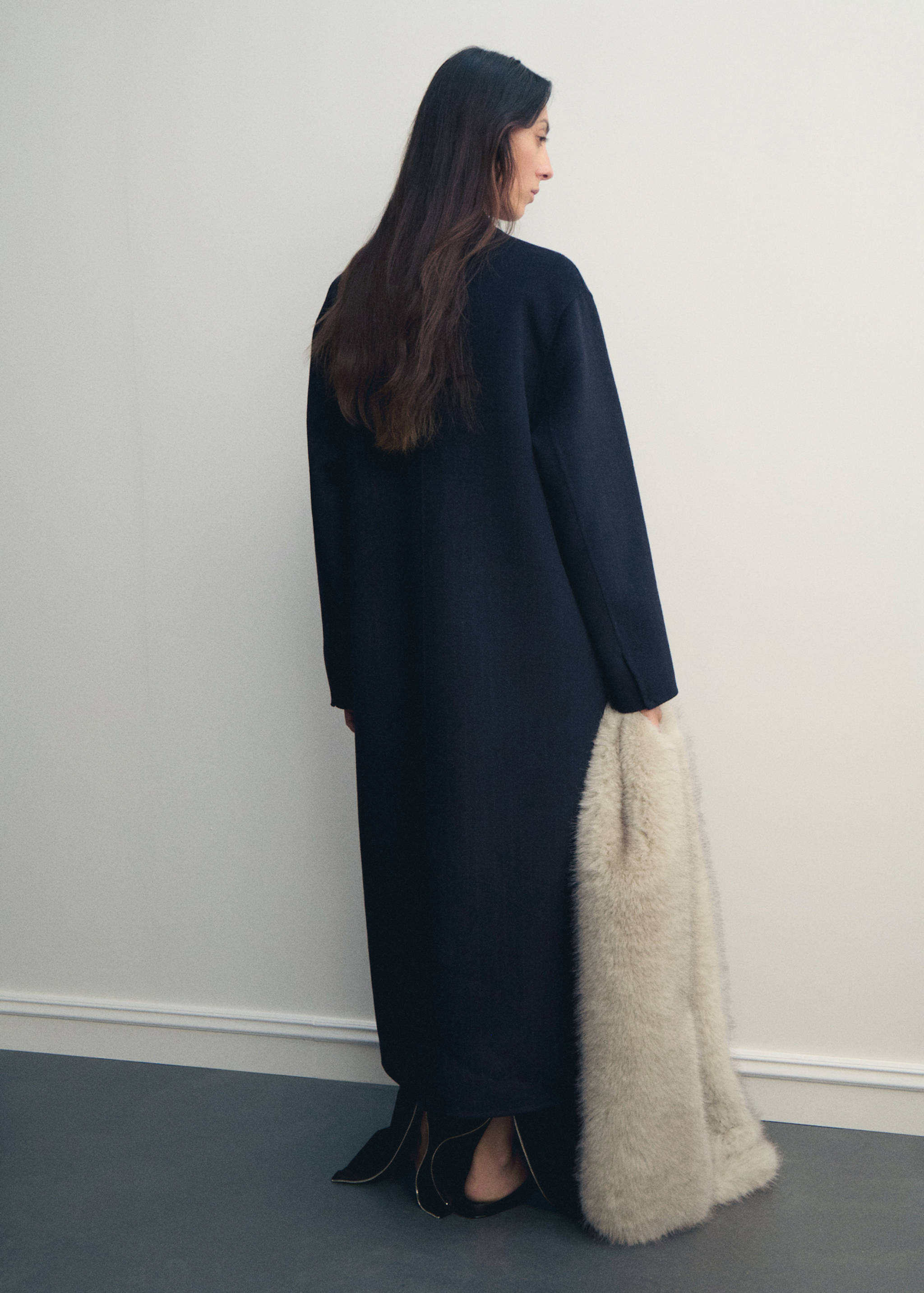 Long wool coat - Reverse of the article