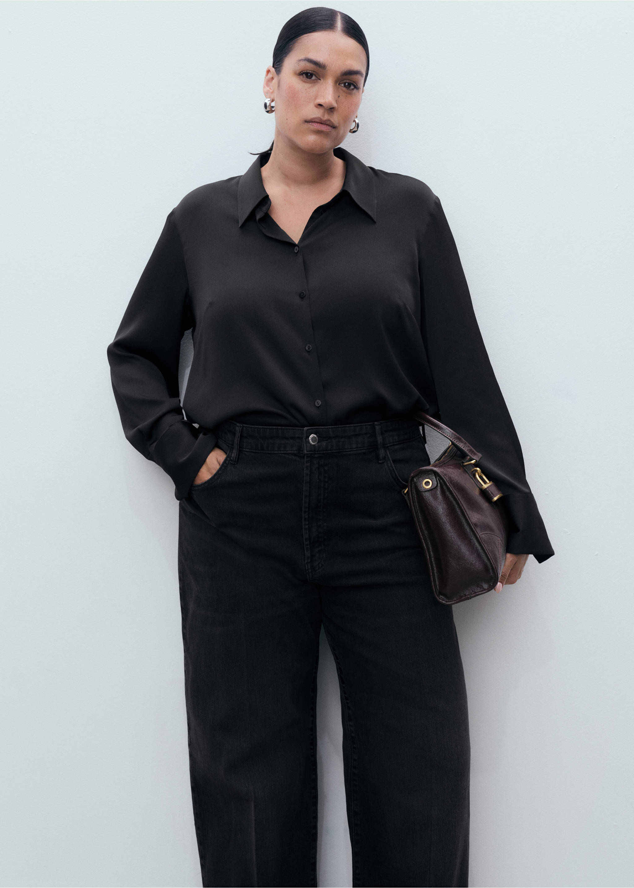 Jean large taille haute - Détail de l'article 5, Black denim. Ref: 17015801-00.