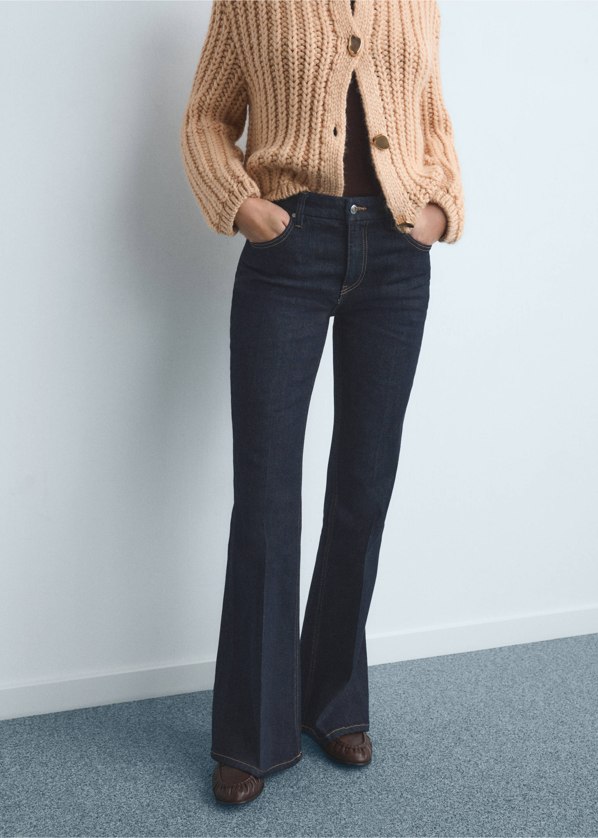 Violet flared high-rise jeans - Medium plane, Open Blue. Ref: 17015805-00.