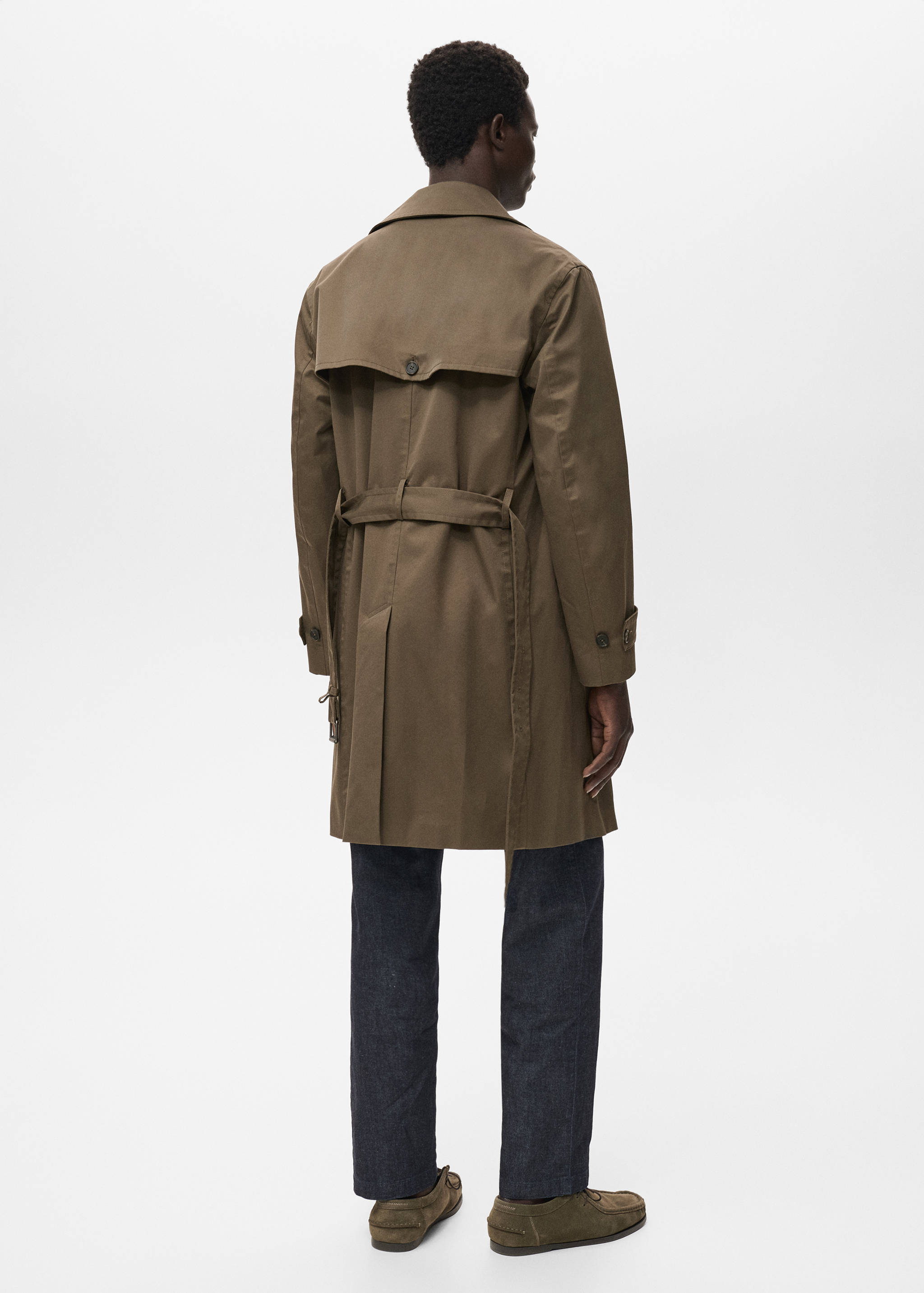 Water-repellent belted trench coat - Reverse of the article