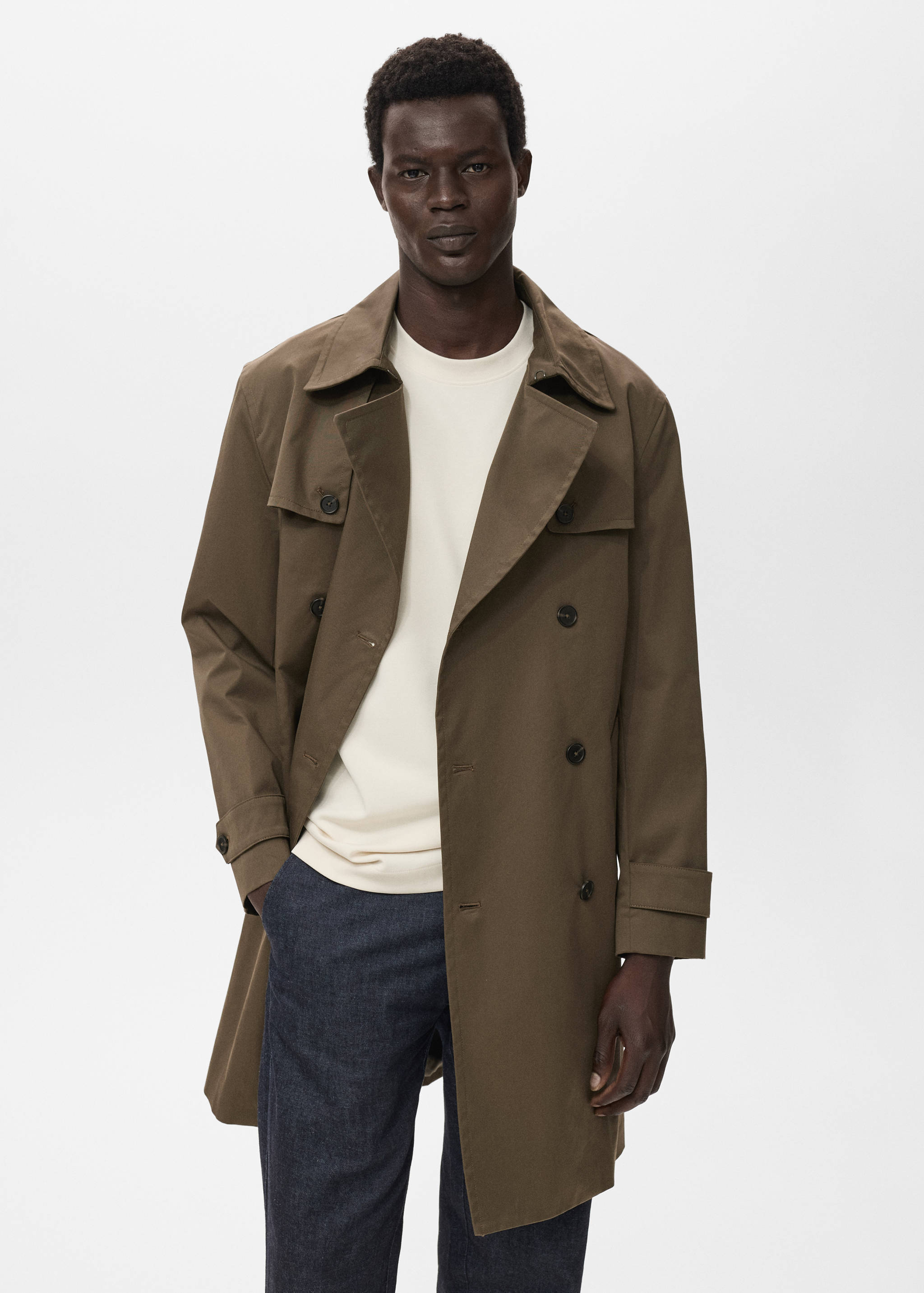 Water-repellent belted trench coat - Details of the article 6
