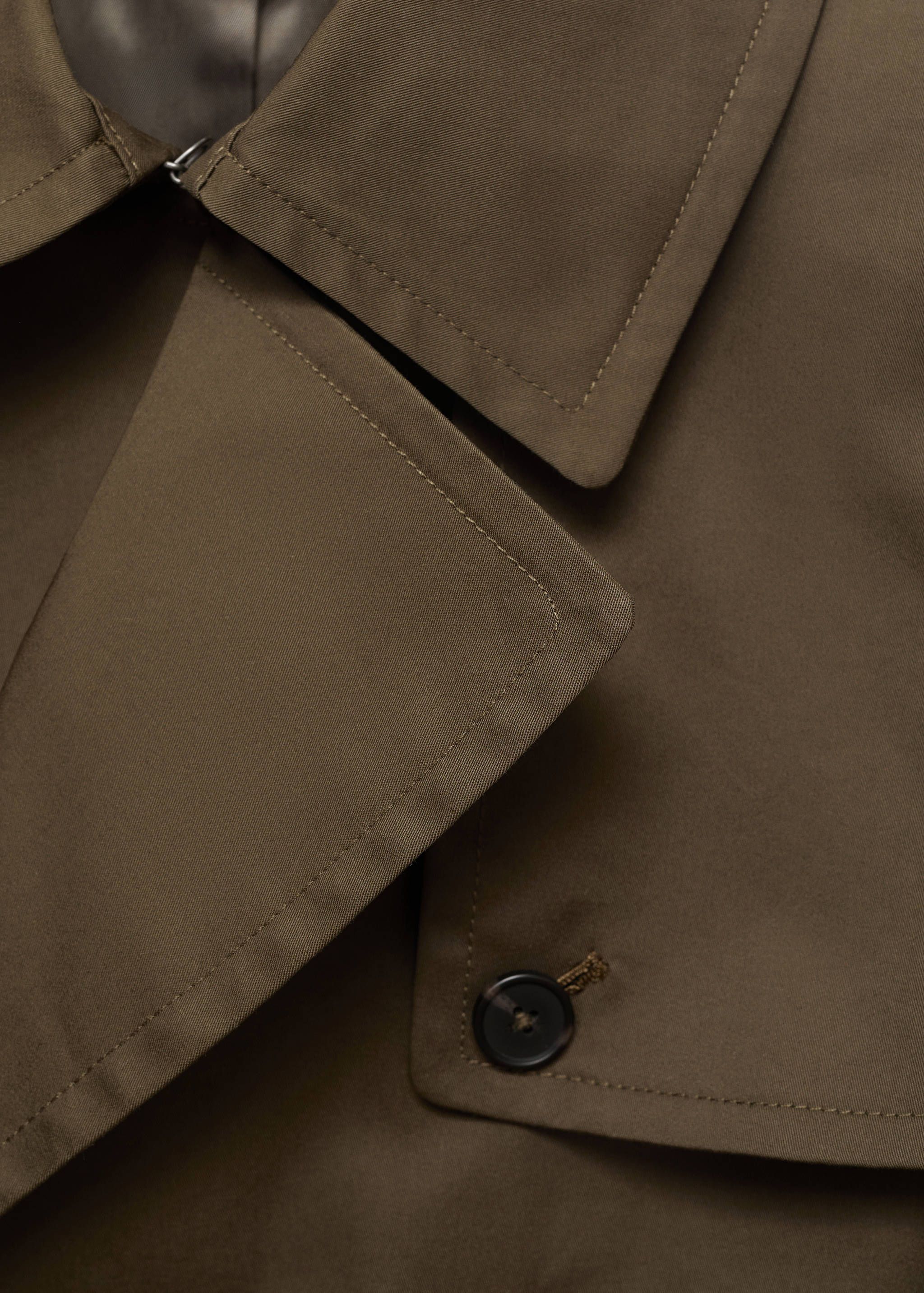 Water-repellent belted trench coat - Details of the article 8
