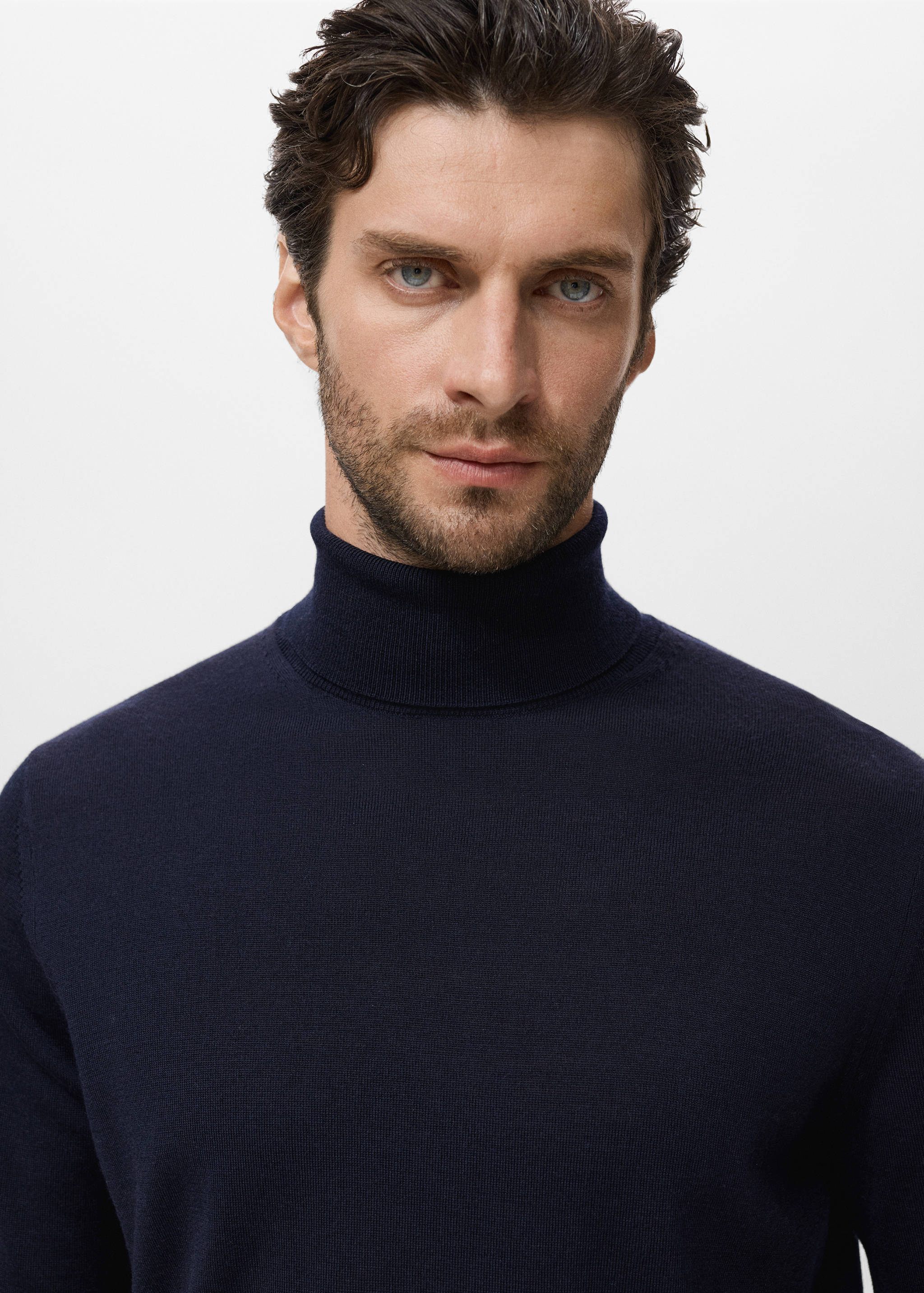 100% merino wool turtleneck sweater - Details of the article 1