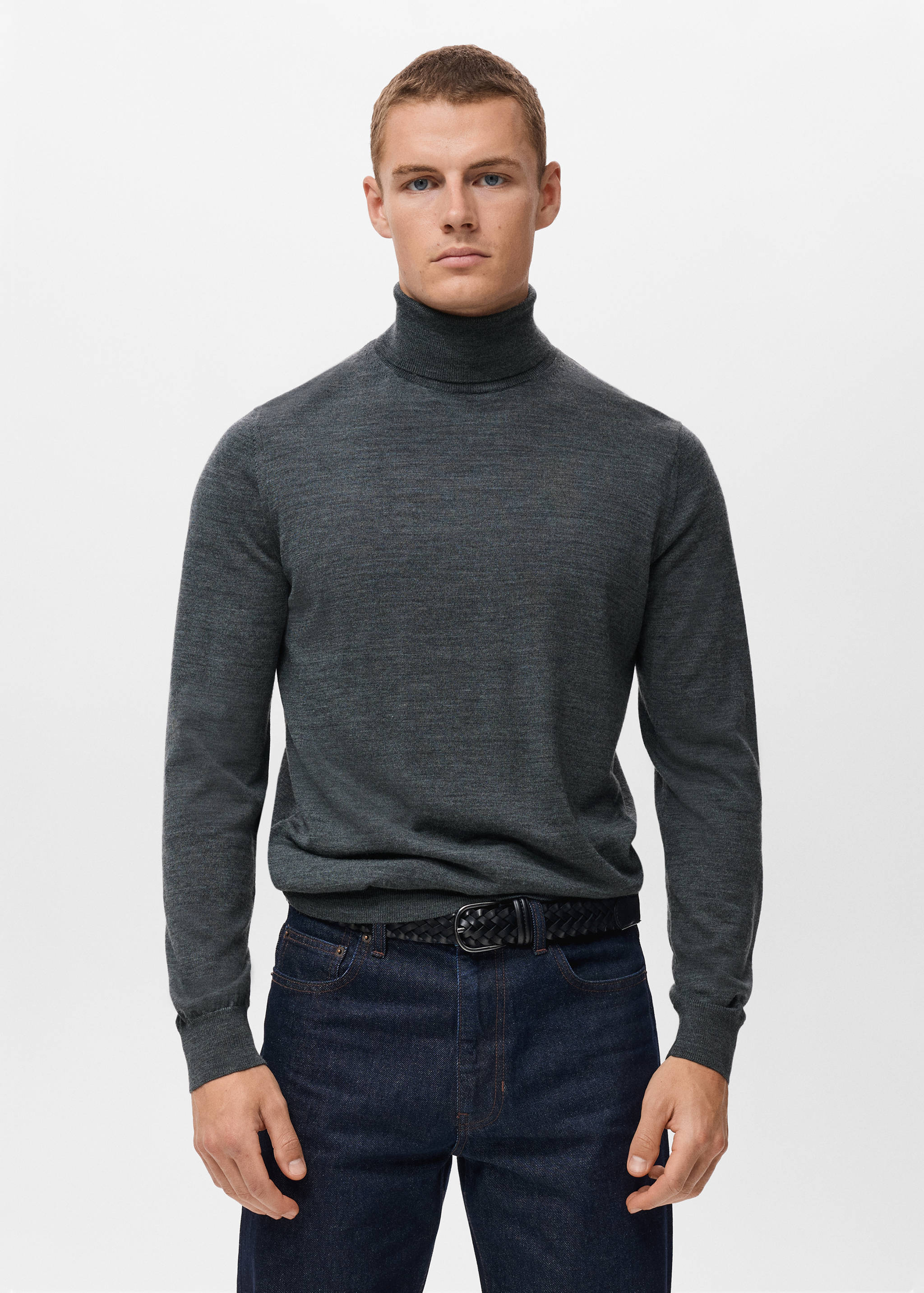 100% merino wool turtleneck sweater - Medium plane