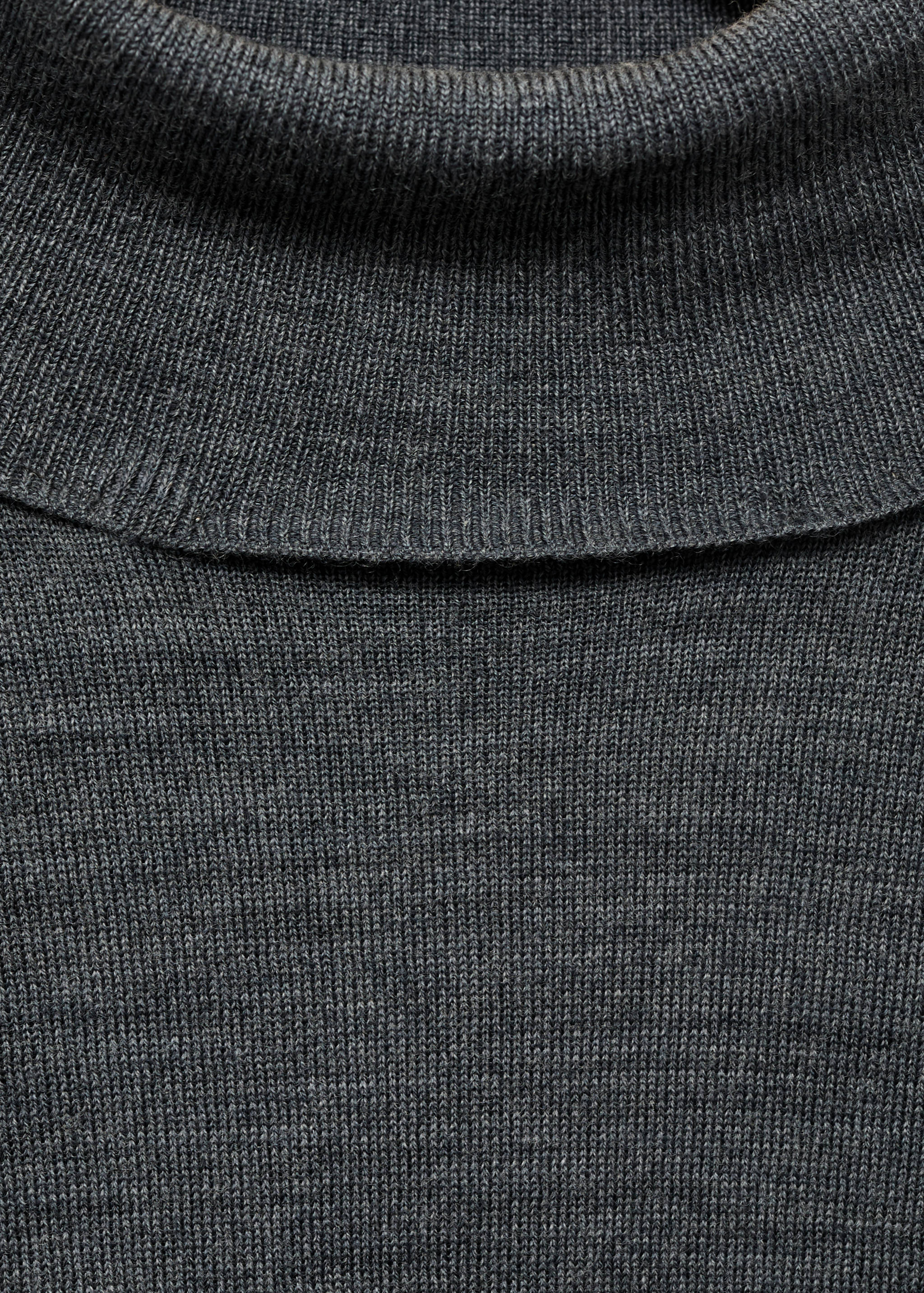 100% merino wool turtleneck sweater - Details of the article 8