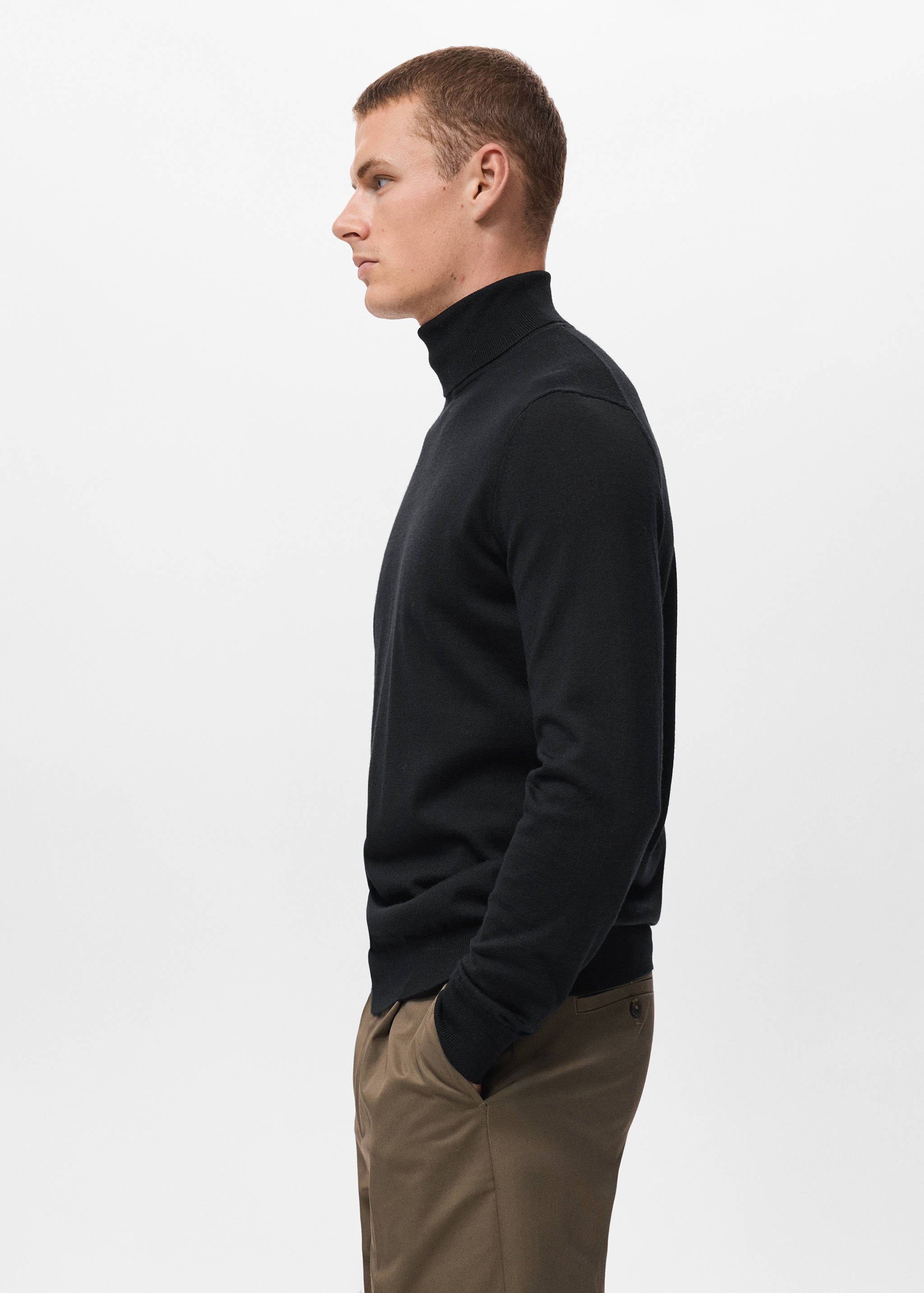 100% merino wool turtleneck sweater - Details of the article 2