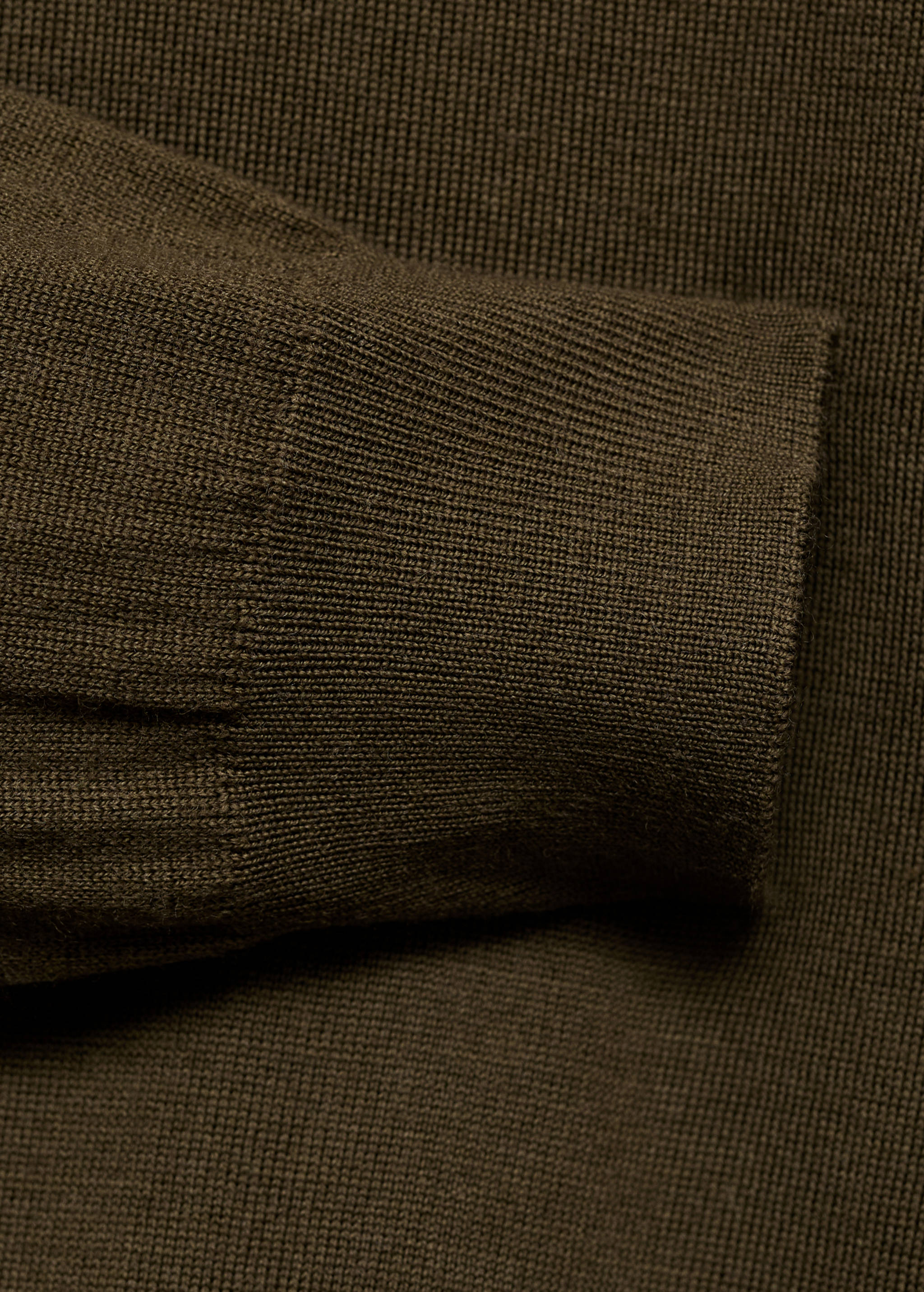 كنزة برقبة عالية 100% صوف ميرينو - تفاصيل المنتج 0