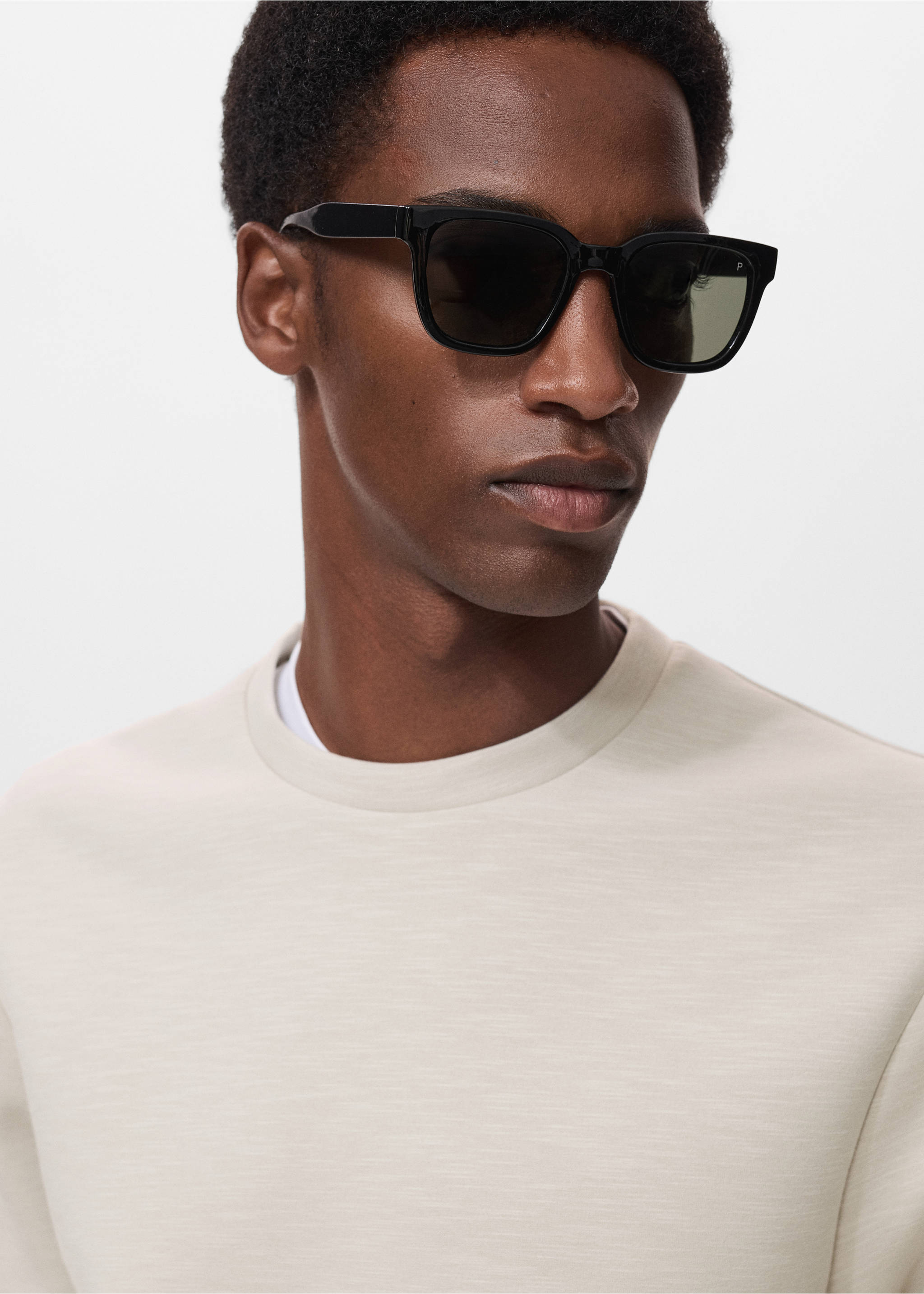 Regular-fit Thermolite® sweatshirt with pocket - Details of the article 1, Ice Grey. Ref: 17015980-00.