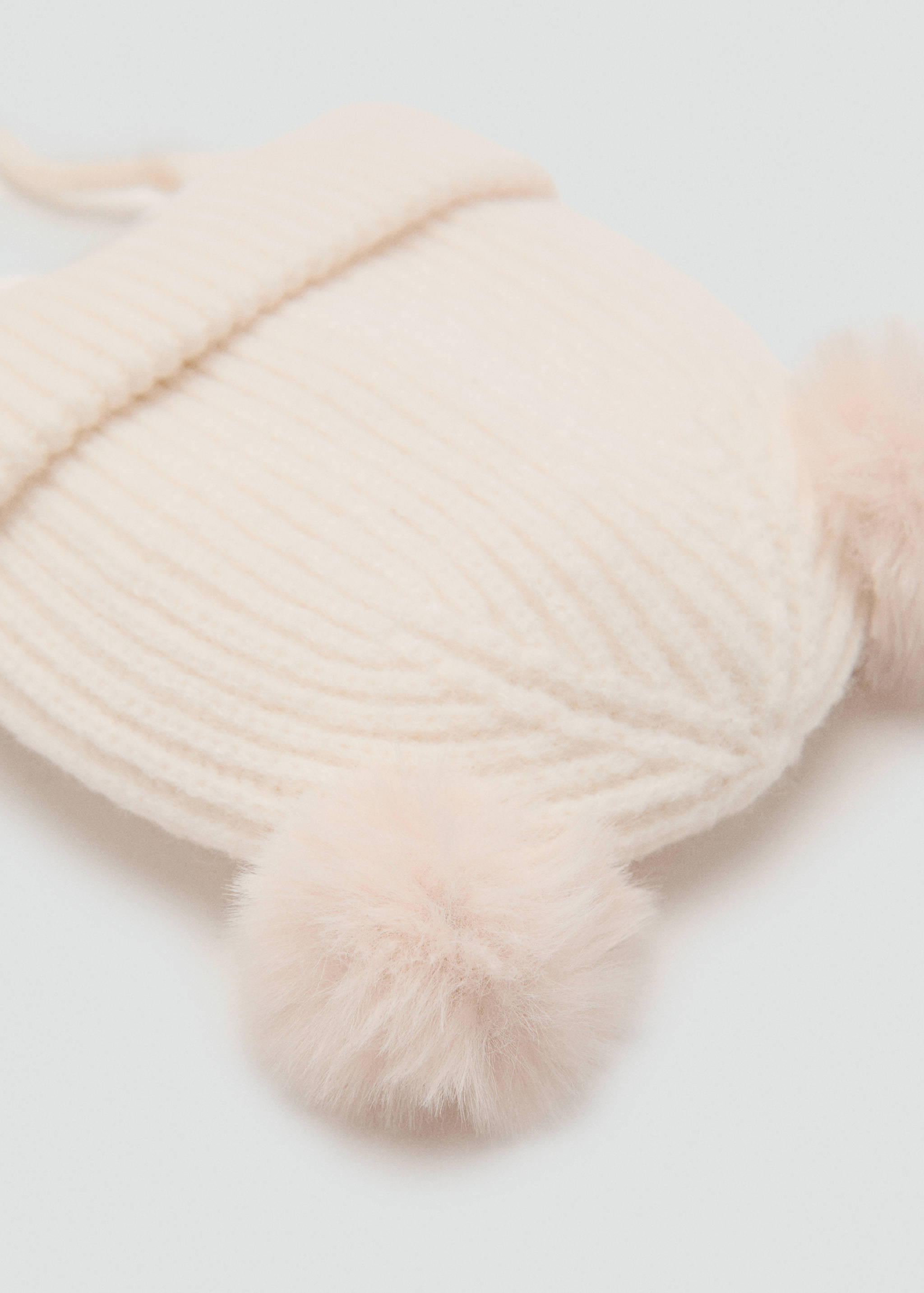 Gorro punto borlas - Detalle del artículo 1