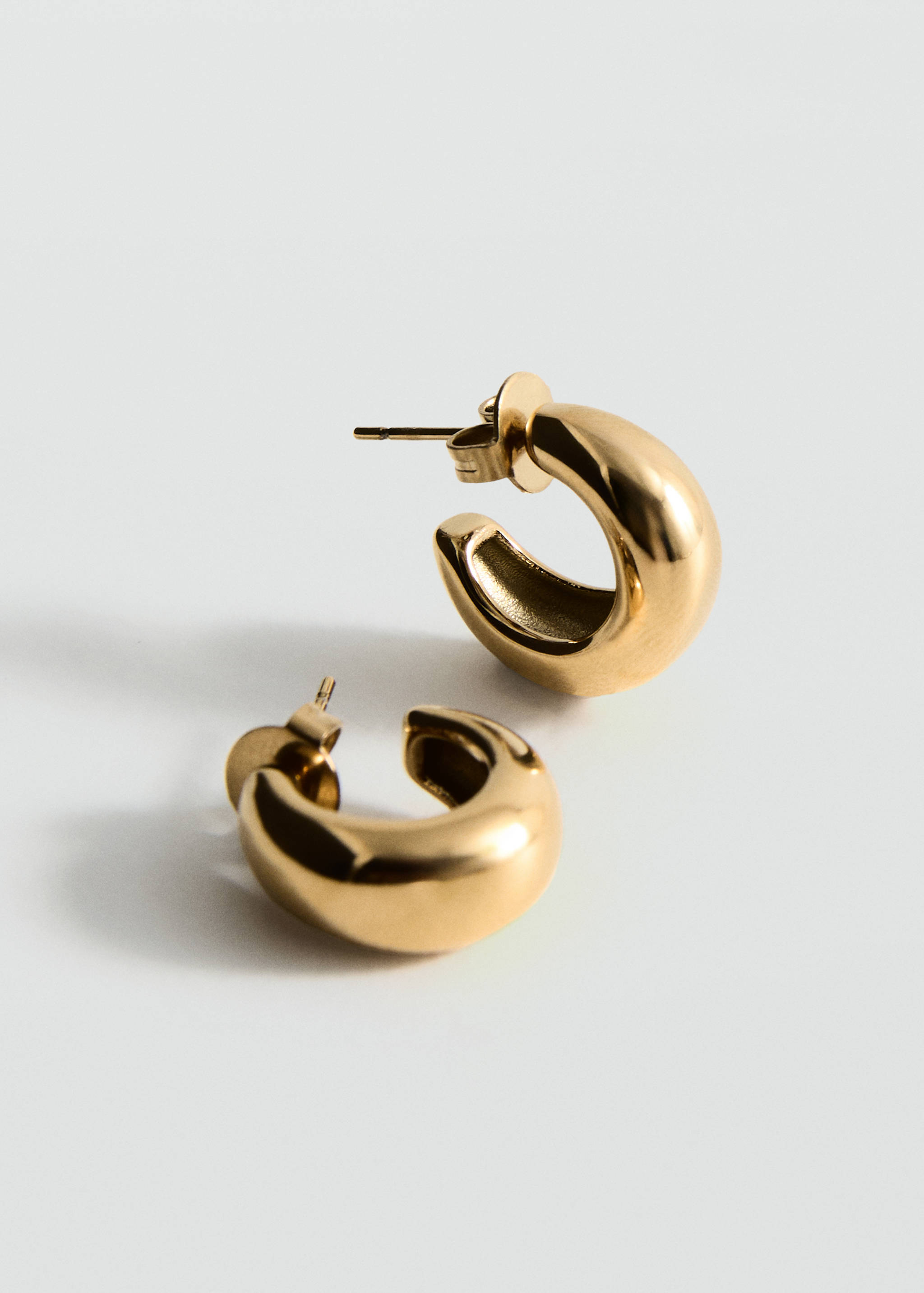 Boucles d'oreilles créoles volumineuses en acier inoxydable - Détail de l'article 1