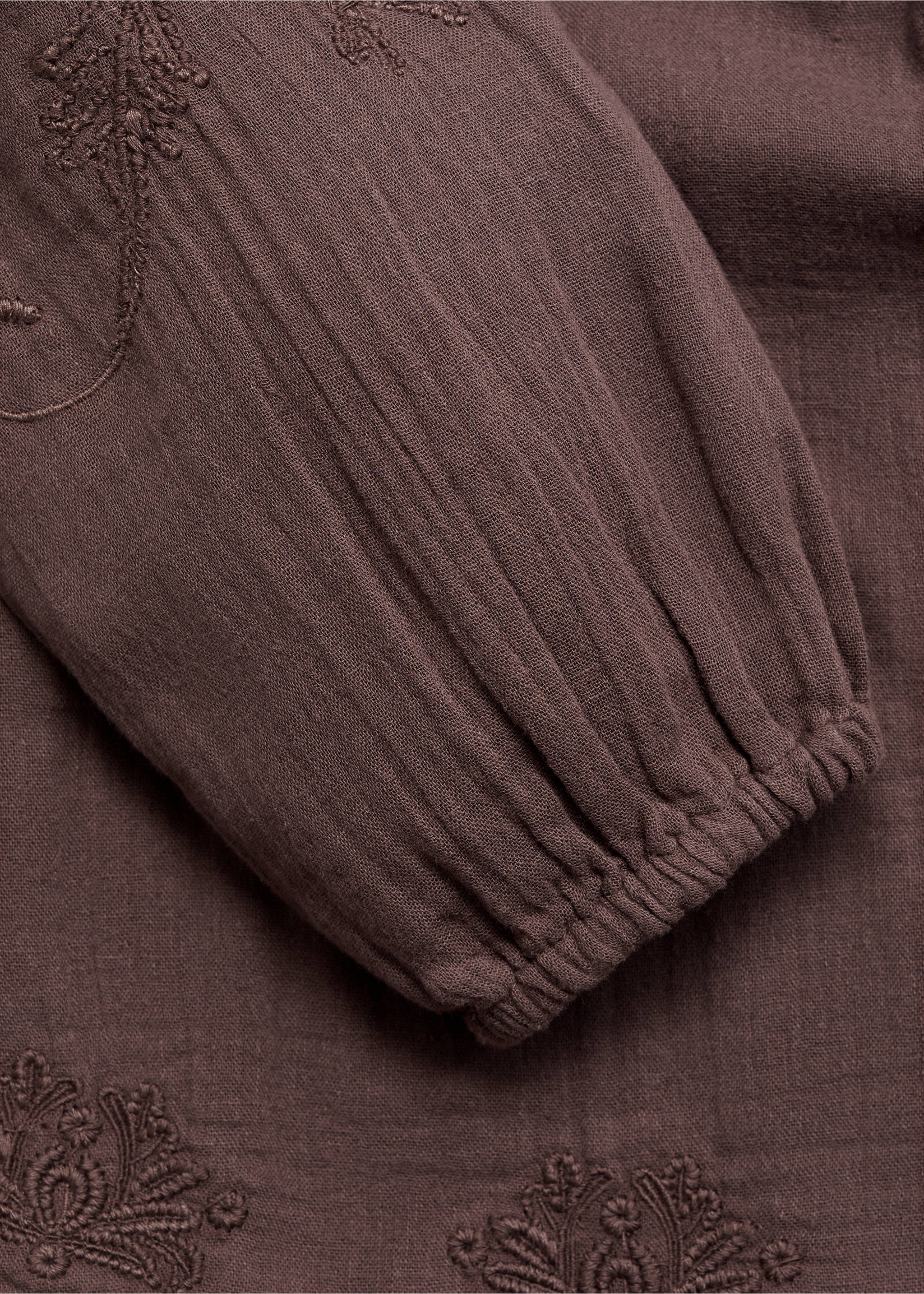 Blusa bordada volantes - Detalle del artículo 0, Marrón. Ref: 17016340-00.