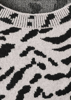 Animal-print knitted sweater — Medium Brown 7