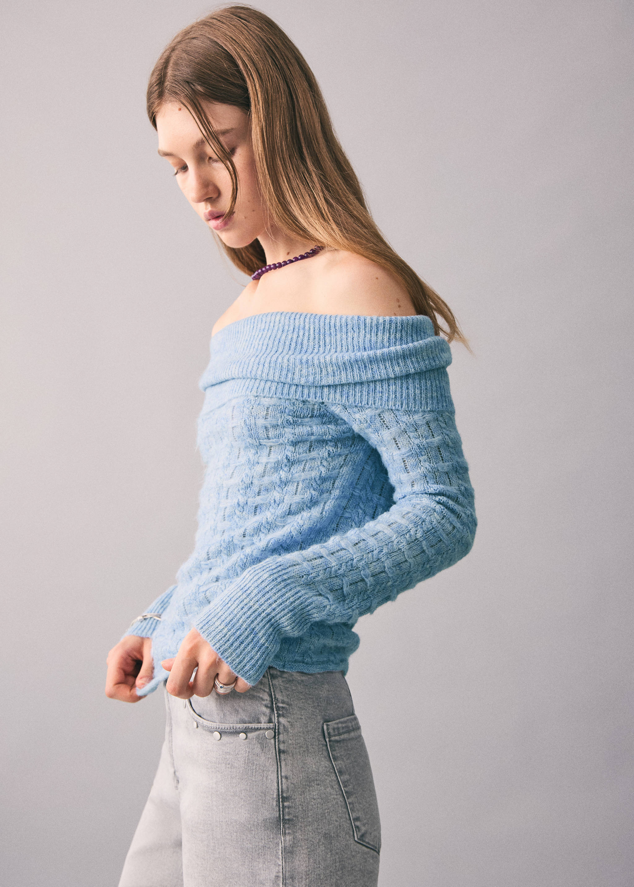 Straplez kazak - Orta plan