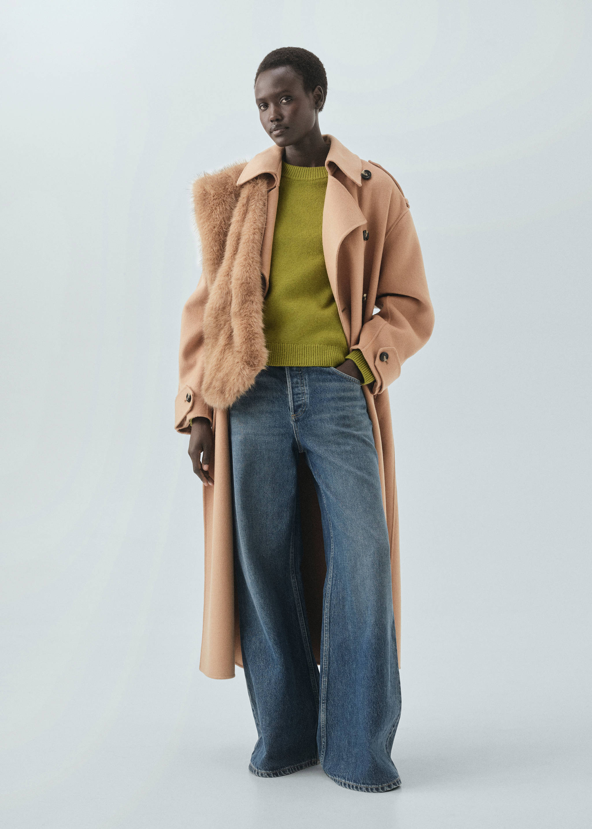 Chunky-knit wool sweater - General plane