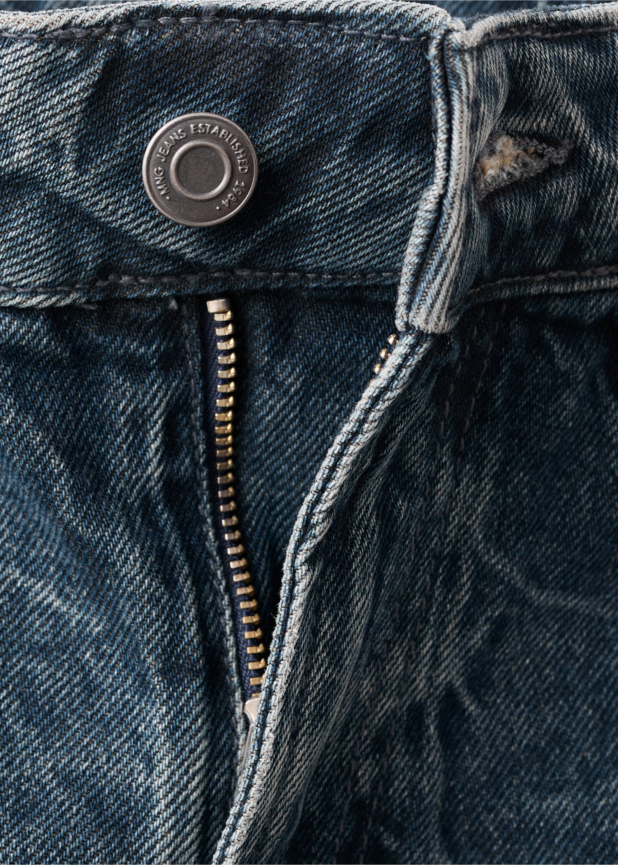 Jean droit taille normale - Détail de l'article 8, Bleu foncé intense. Ref: 17016358-00.