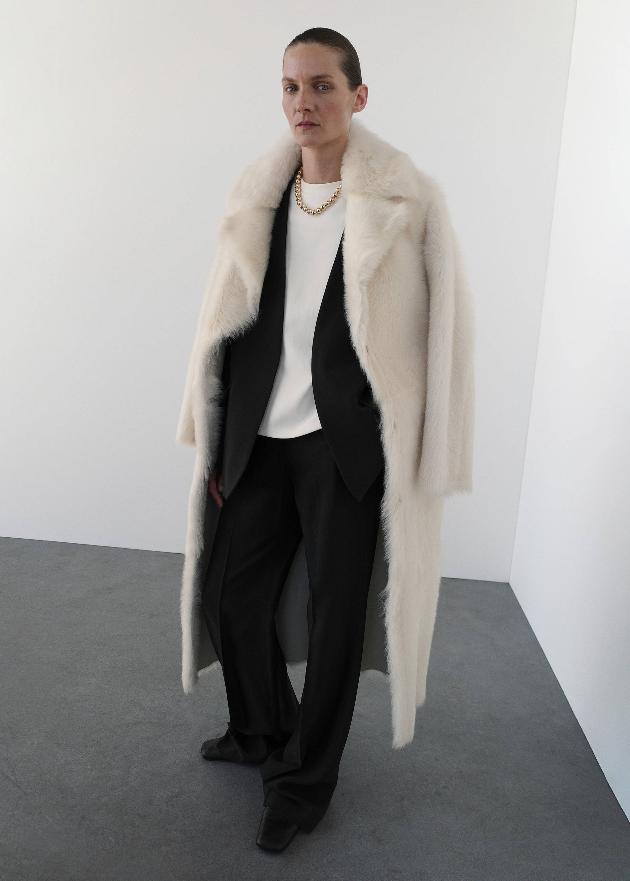 Straight-fit suit trousers - General plane