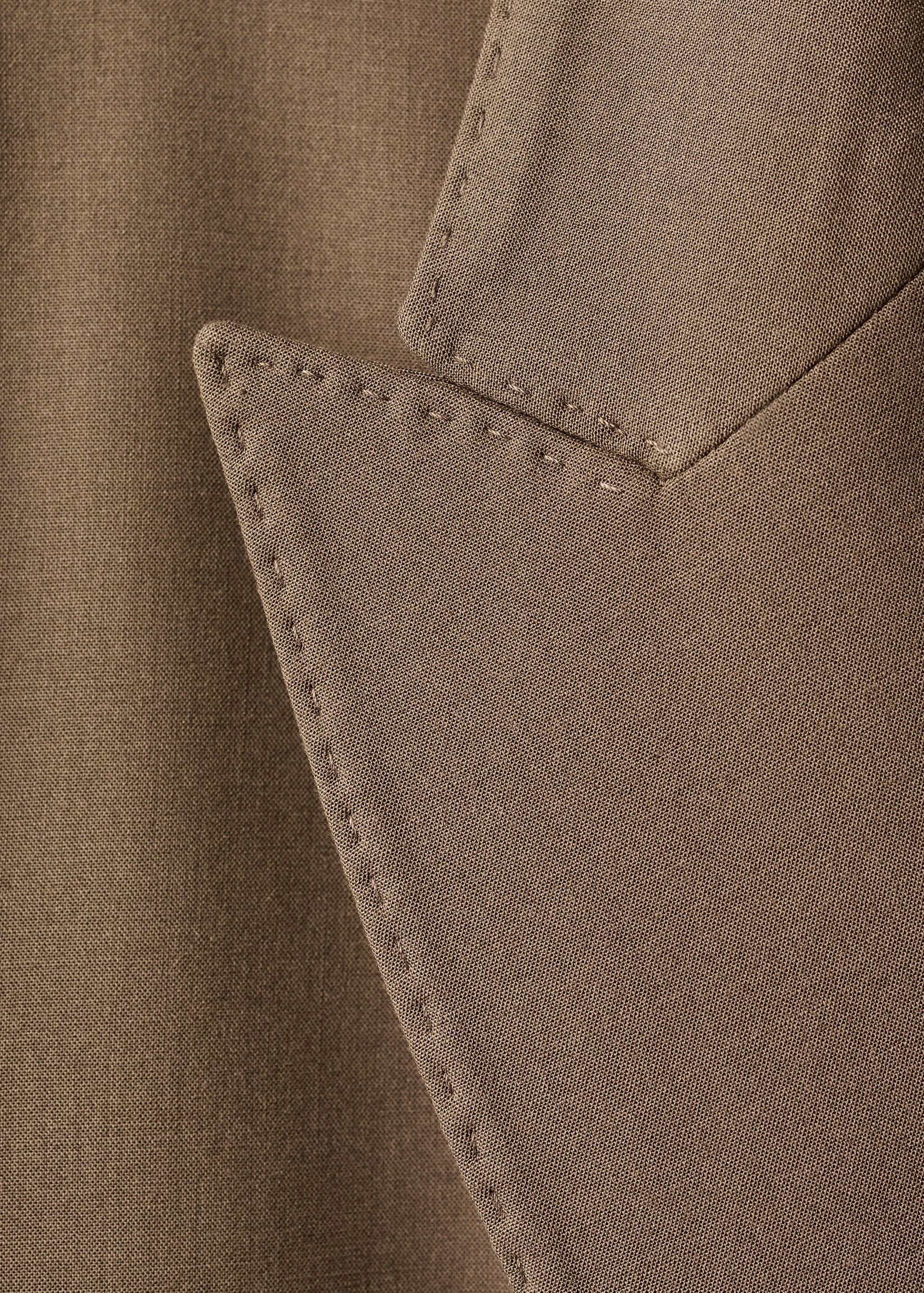 Doppelreihiger Blazeranzug - Detail des Artikels 8