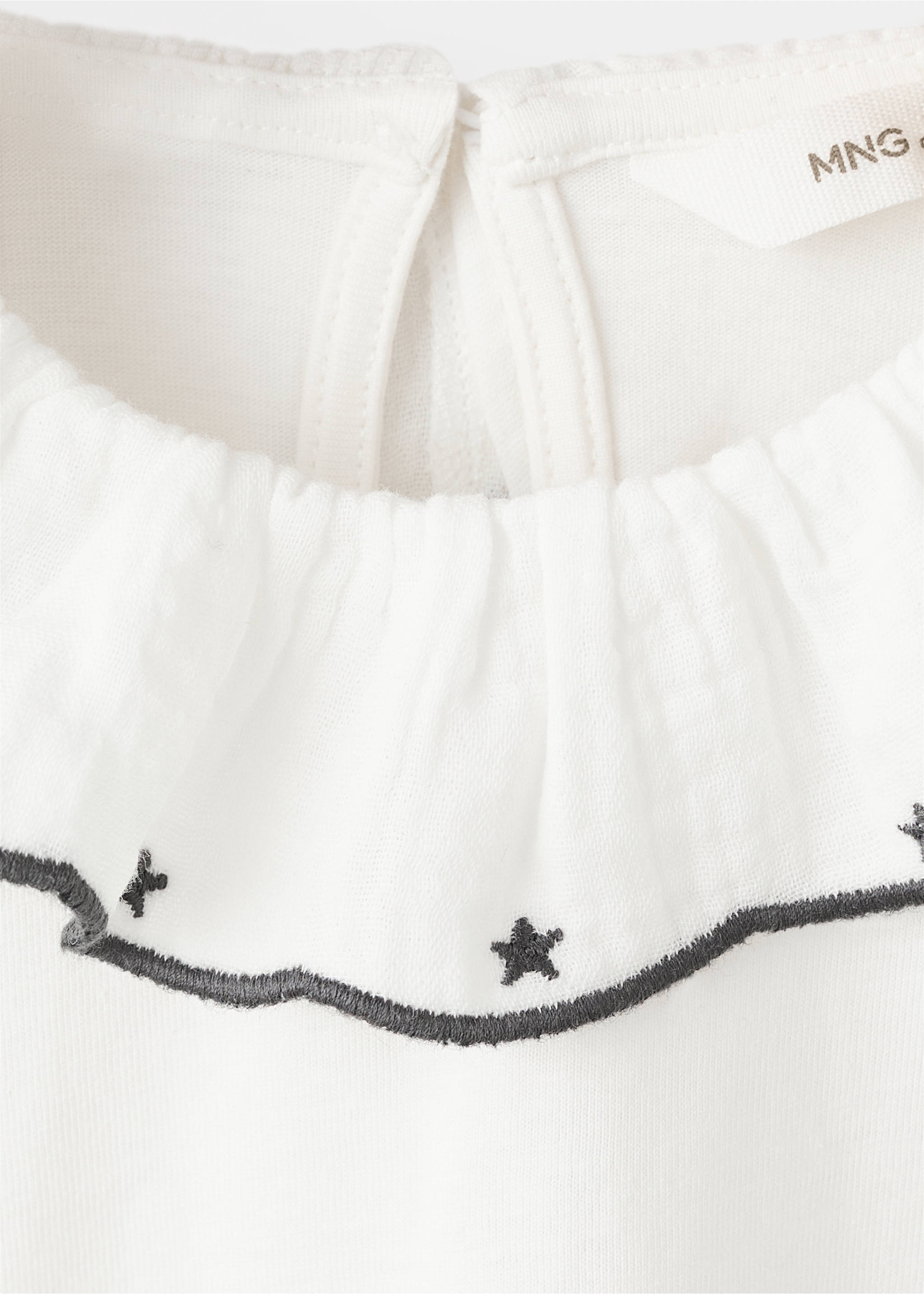 Cotton t-shirt with embroidered stars - Details of the article 8, Off White. Ref: 17016729-00.