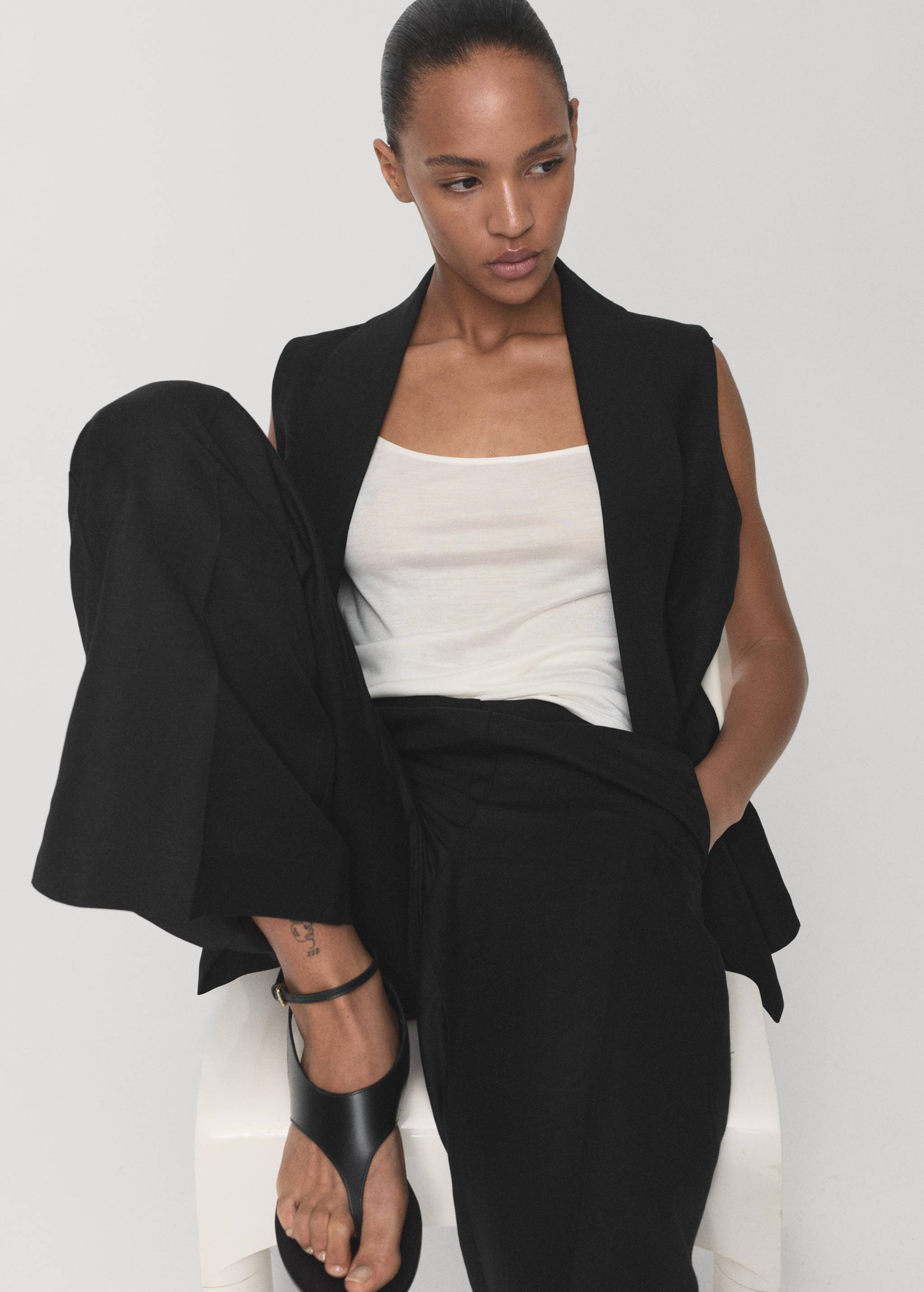 Straight-fit linen suit trousers - Details of the article 6