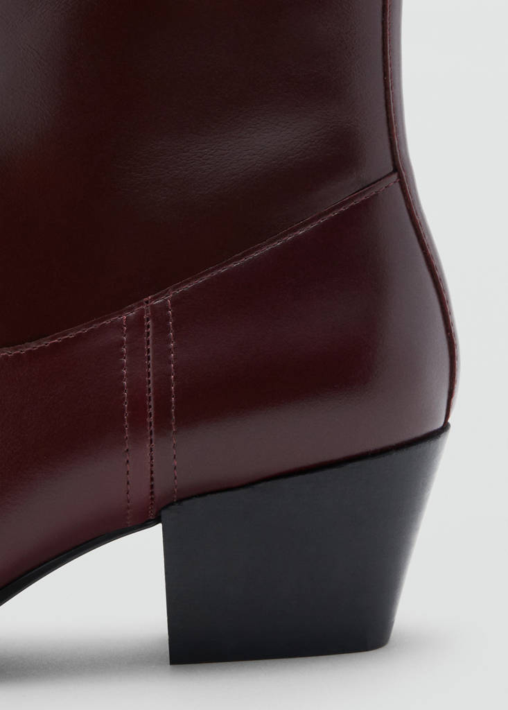 Squared toe leather ankle boots — Burgundy