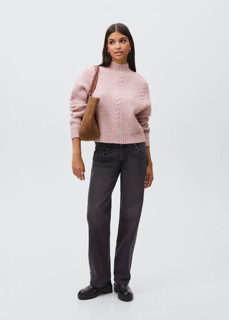 Textured knit sweater — Pale Pink
