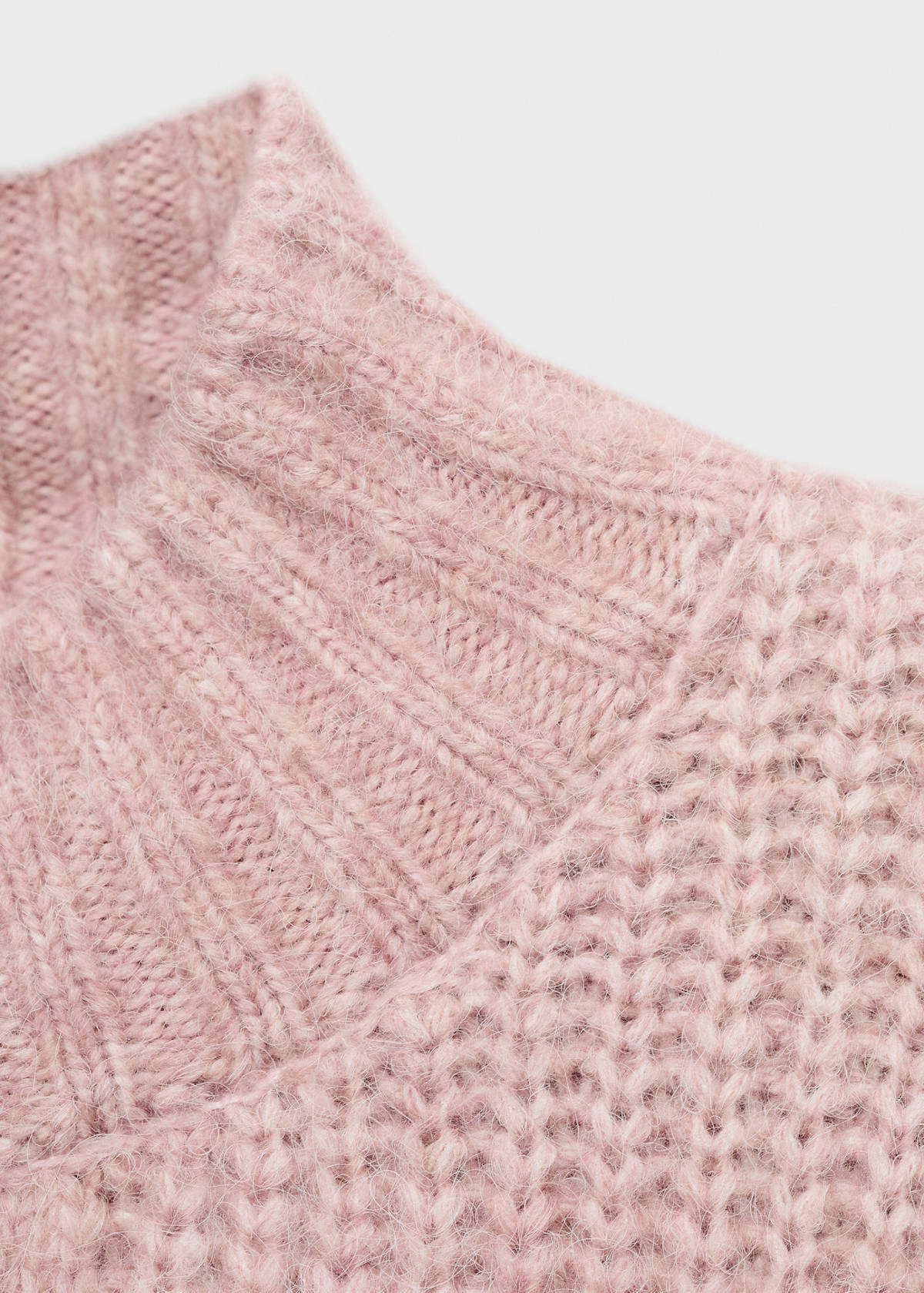 Textured knit sweater — Pale Pink