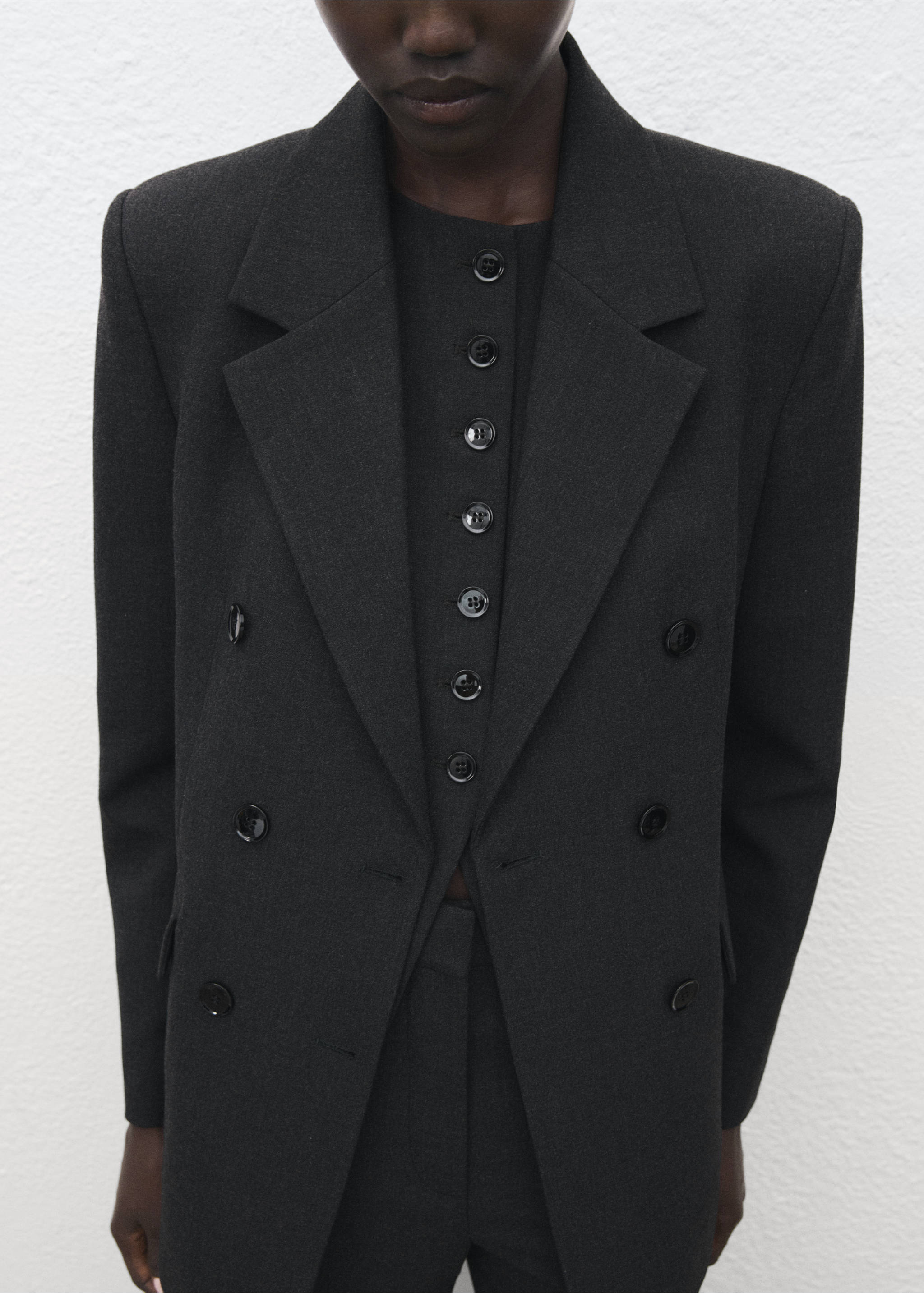 Blazer traje doble botonadura - Plano medio, Gris. Ref: 17017141-00.