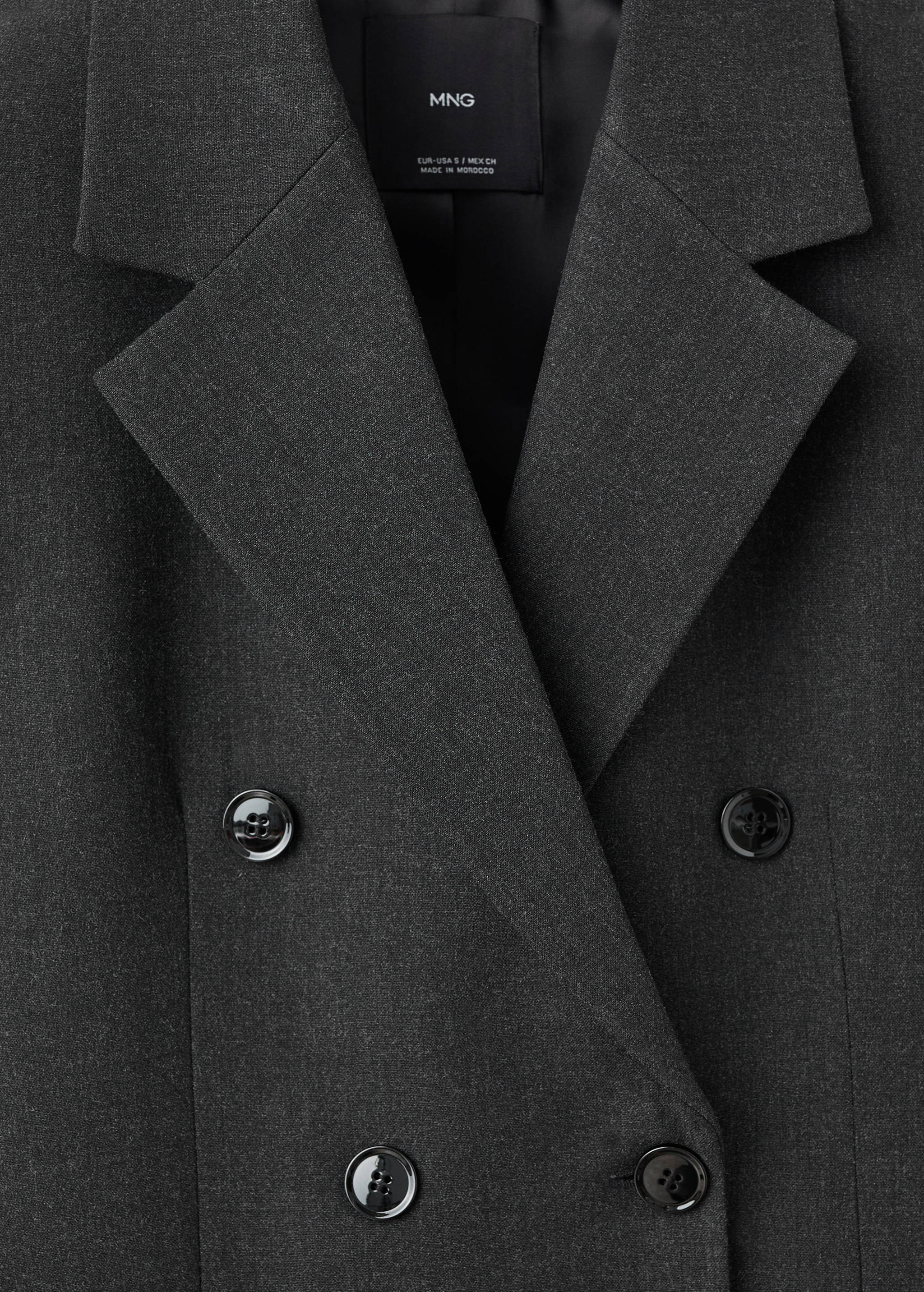Double-breasted suit blazer - Details of the article 8