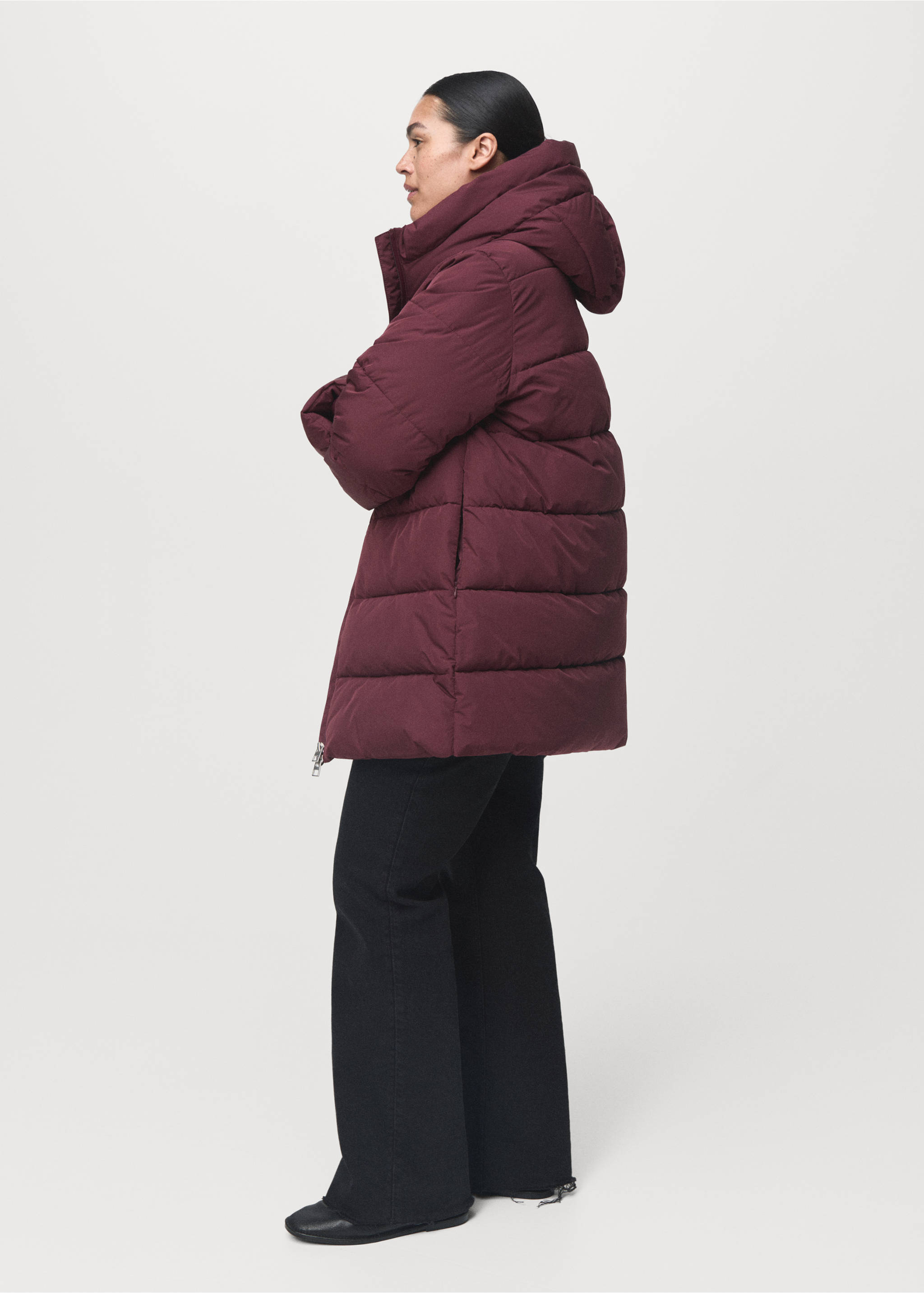 Gewatteerde anorak met capuchon - Detail van het artikel 4, Donkerrood. Ref: 17017763-00.
