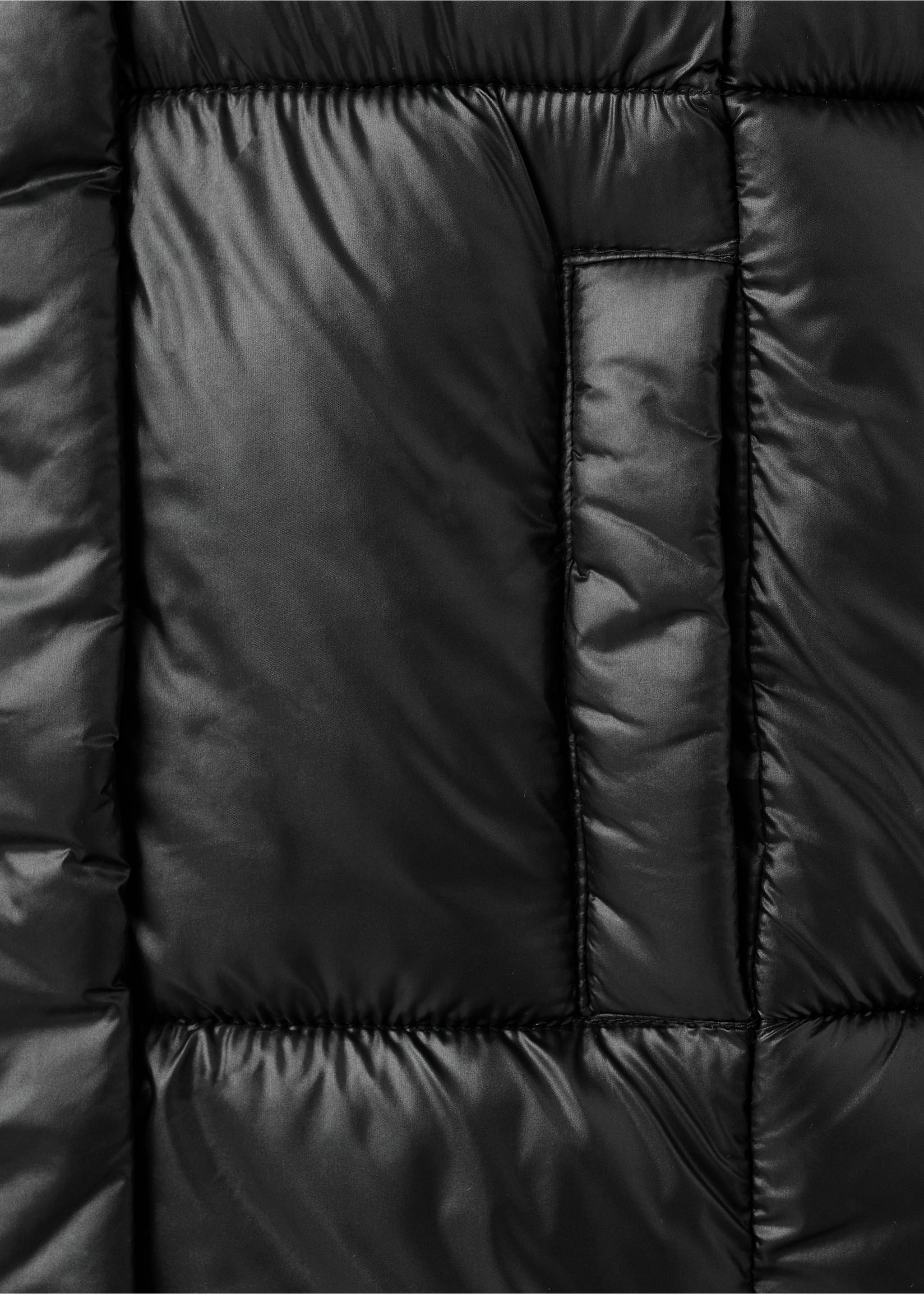 Large anorak with fur-effect hood - Details of the article 0, Black. Ref: 17017764-00.
