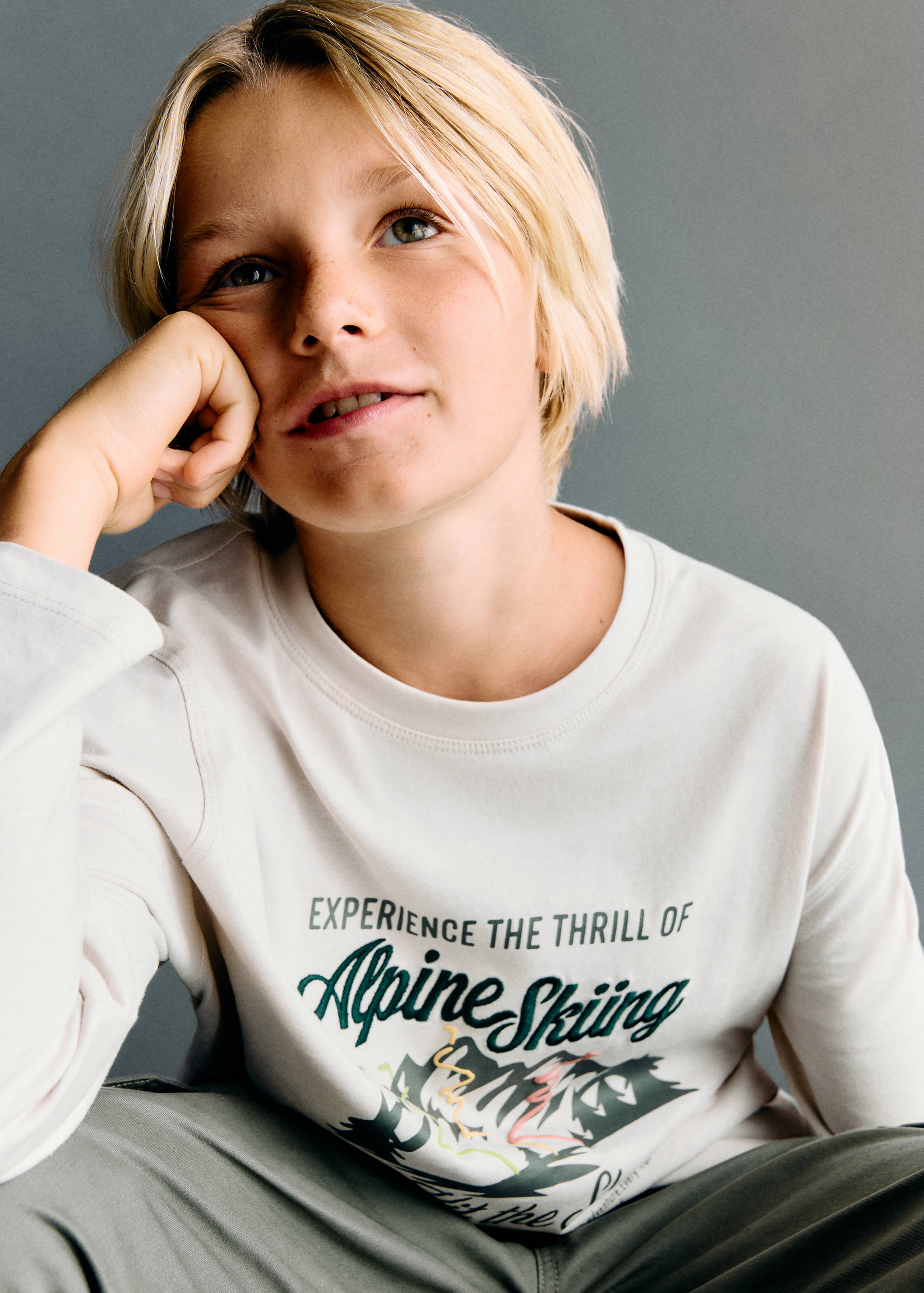 자수 프린티드 티셔츠 - 상품 내역: 1