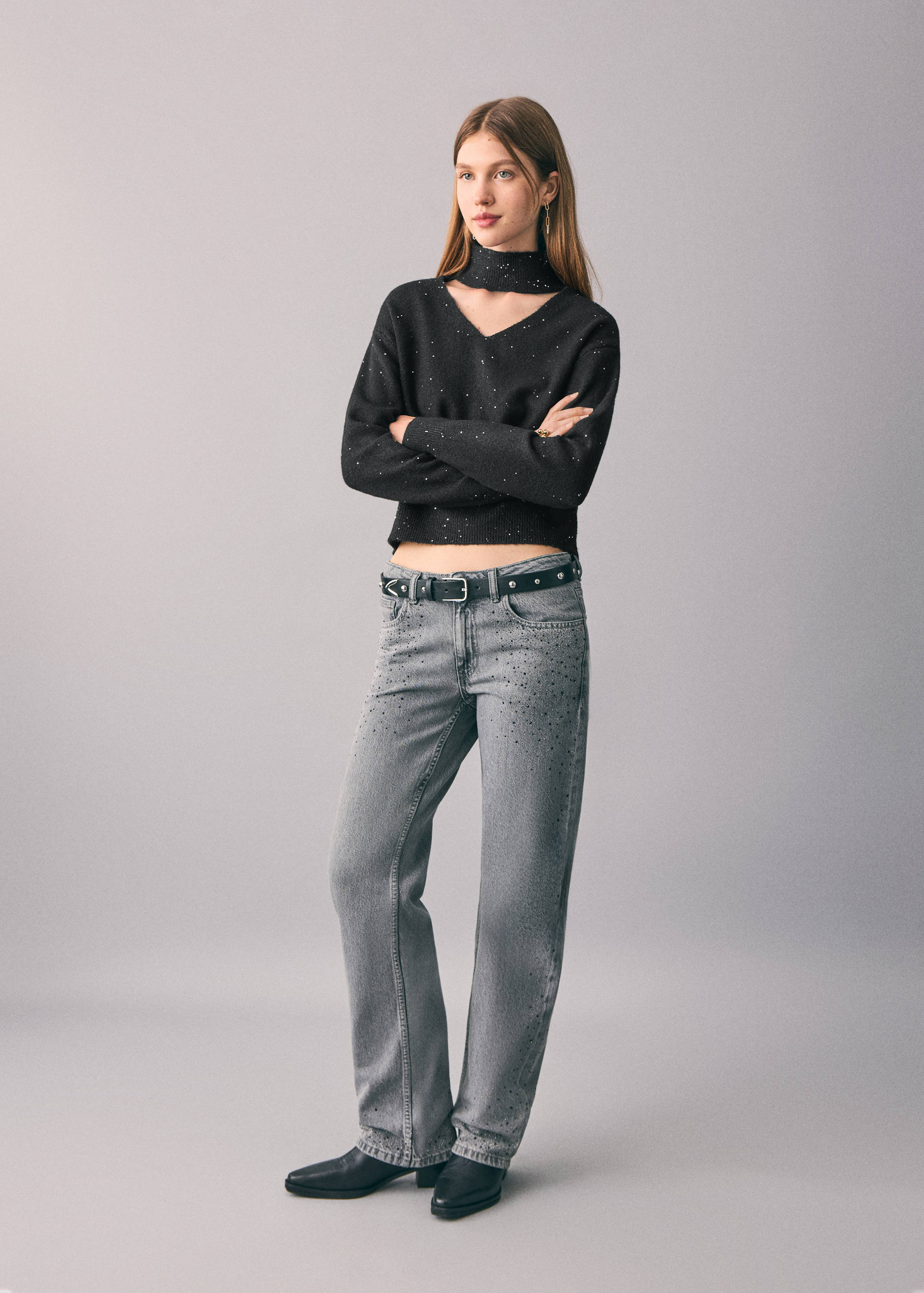 Knit paillette sweater - General plane