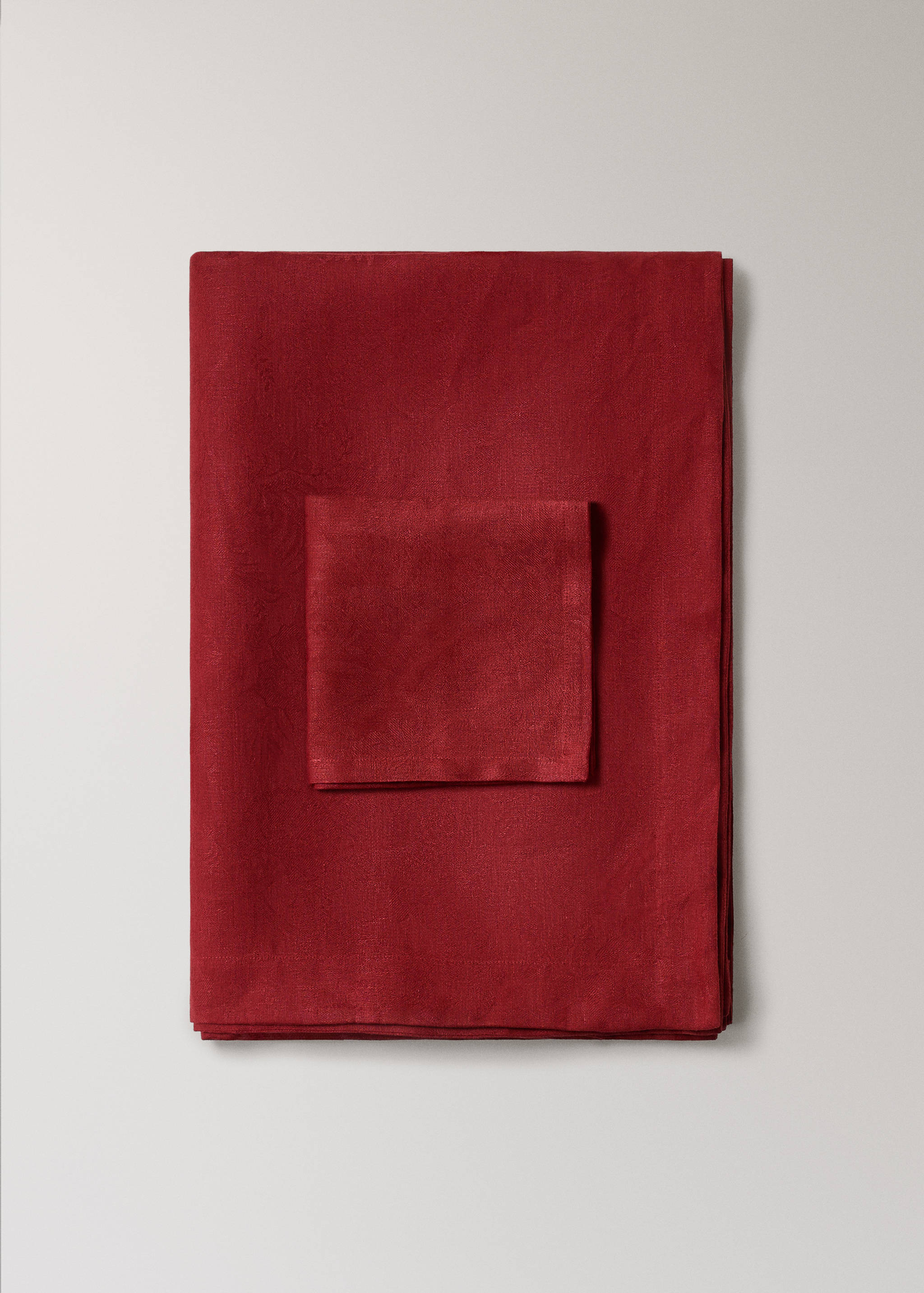 Jacquard linen floral-print tablecloth for 6 to 8 diners - Article without model