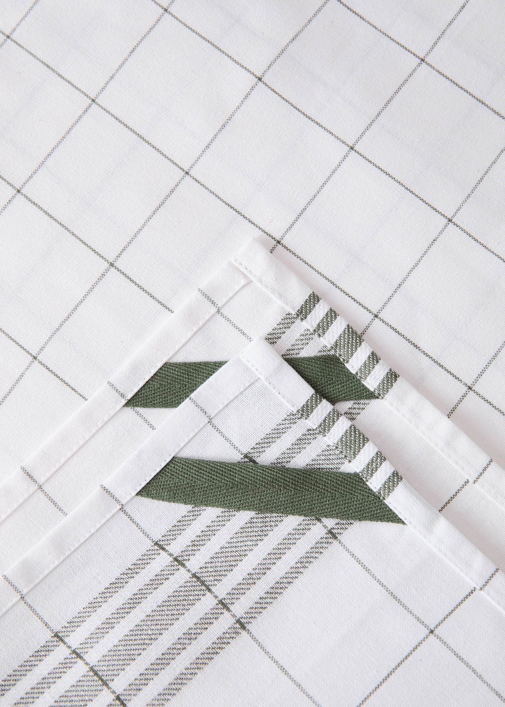 Check tea towels - Details of the article 2