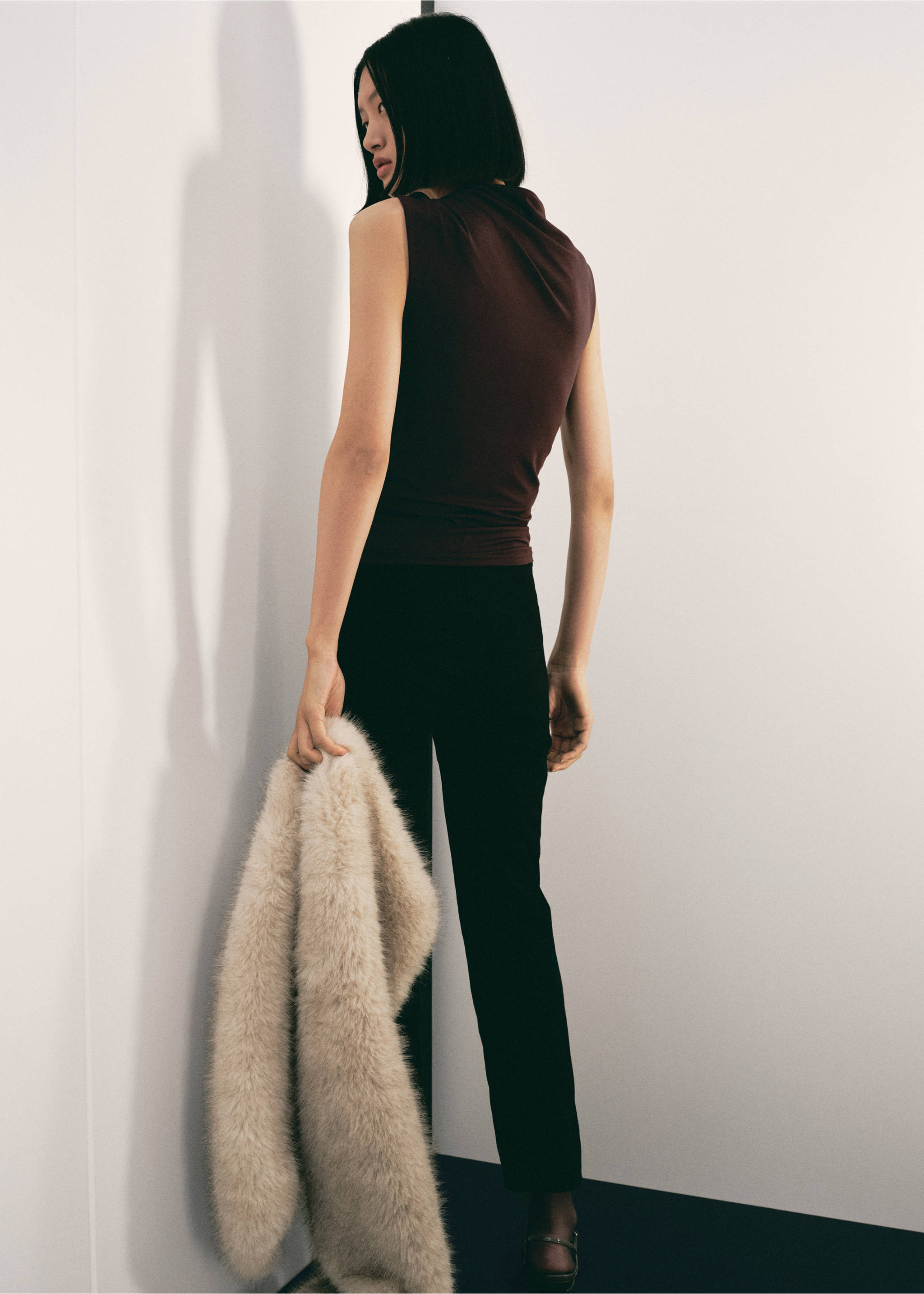 Top with asymmetrical neckline and metallic detail - Reverse of the article, Brown. Ref: 17017795-00.