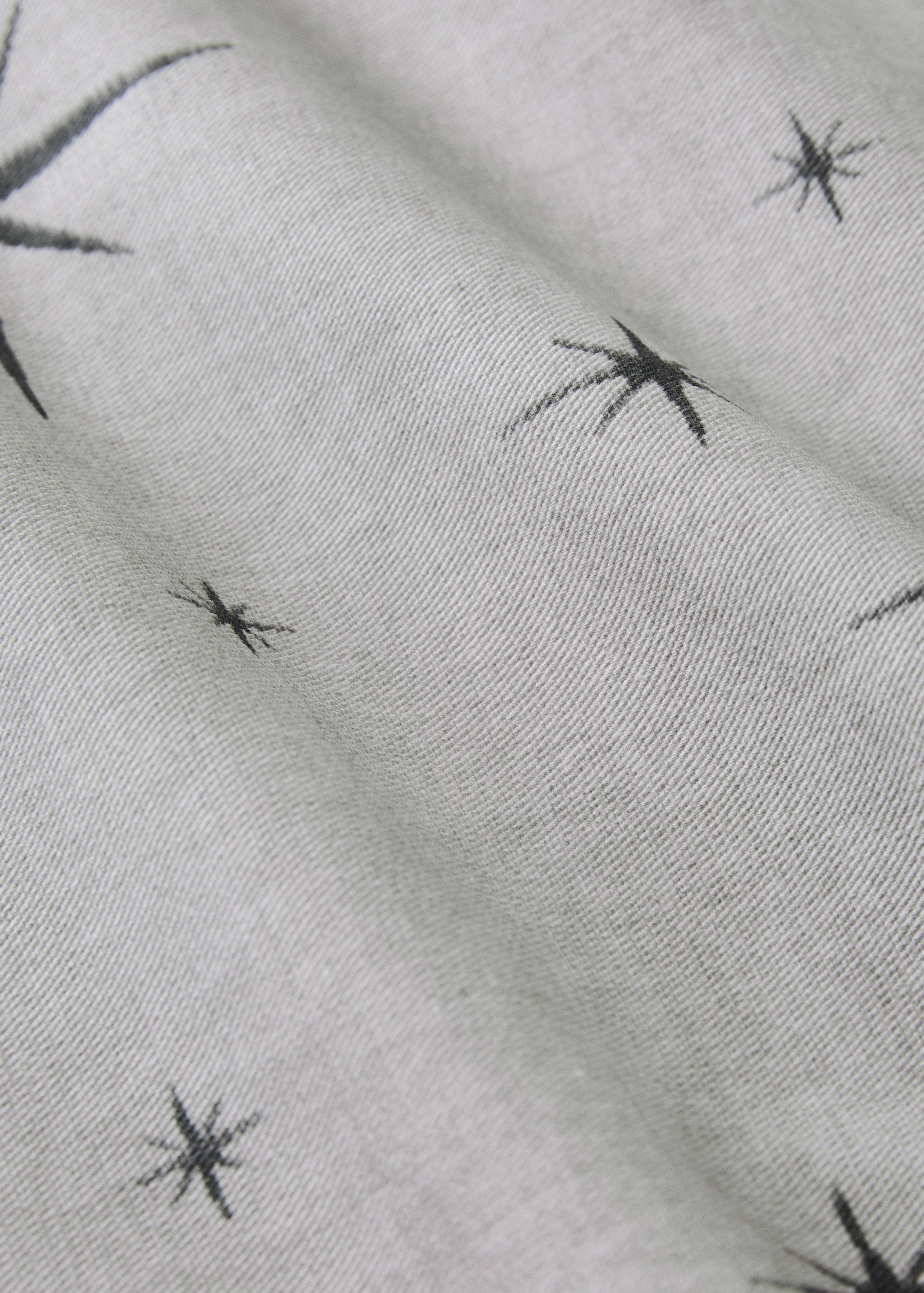 Cotton tablecloth with star pattern for 6 to 8 diners - Details of the article 2