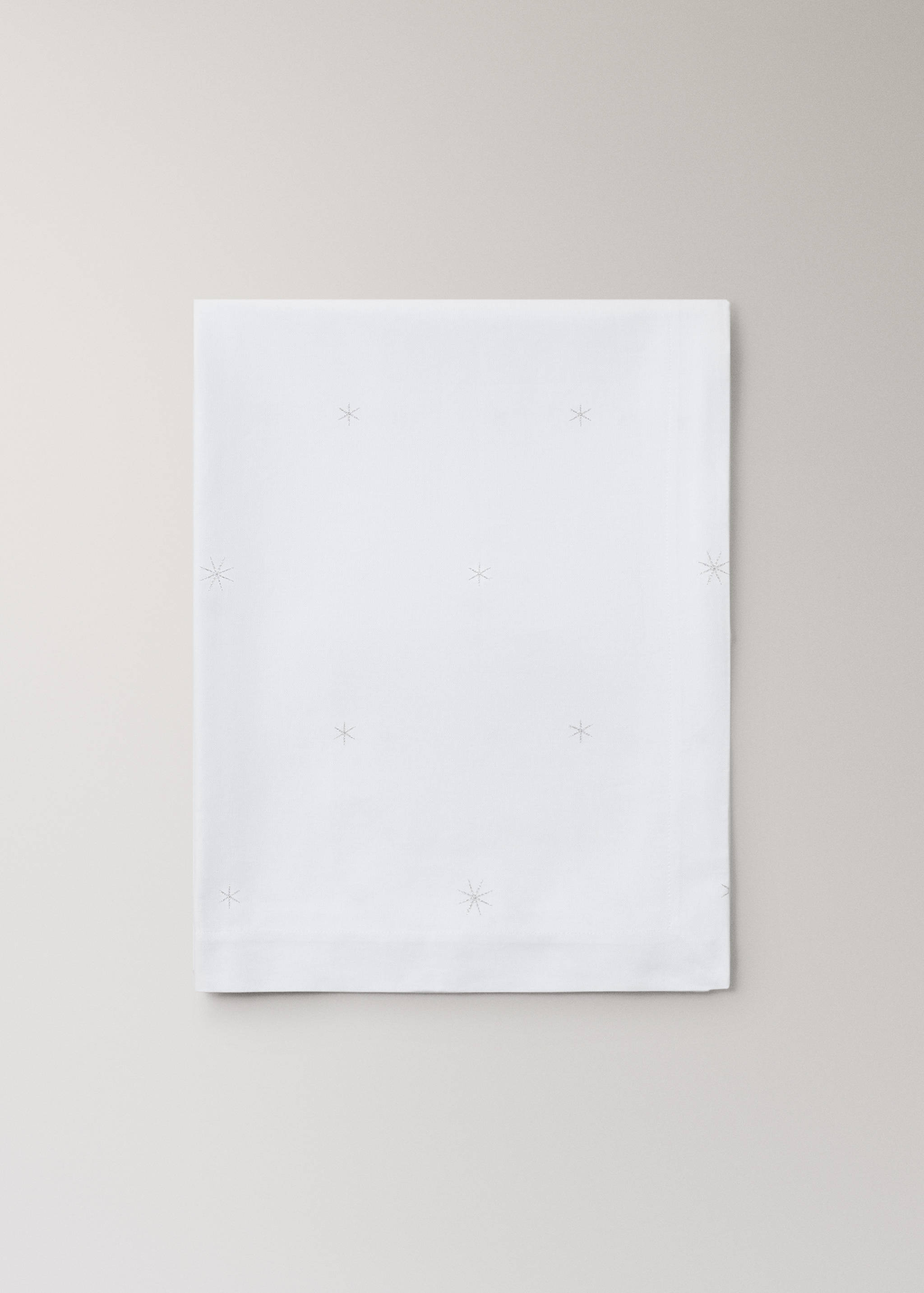 100% cotton tablecloth with embroidered star details for 2 to 4 diners - Article without model